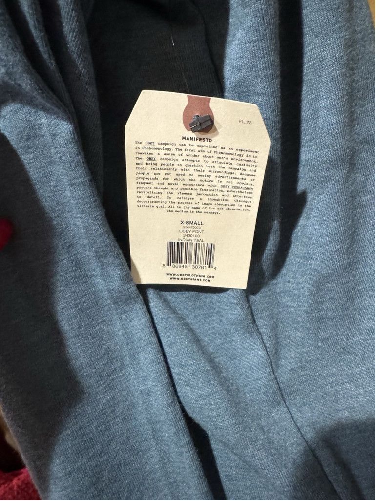 Obey Obey Blue Long Sleeve Tee shirt NWT Size XS / US 0-2 / IT 36-38 - 7 Thumbnail