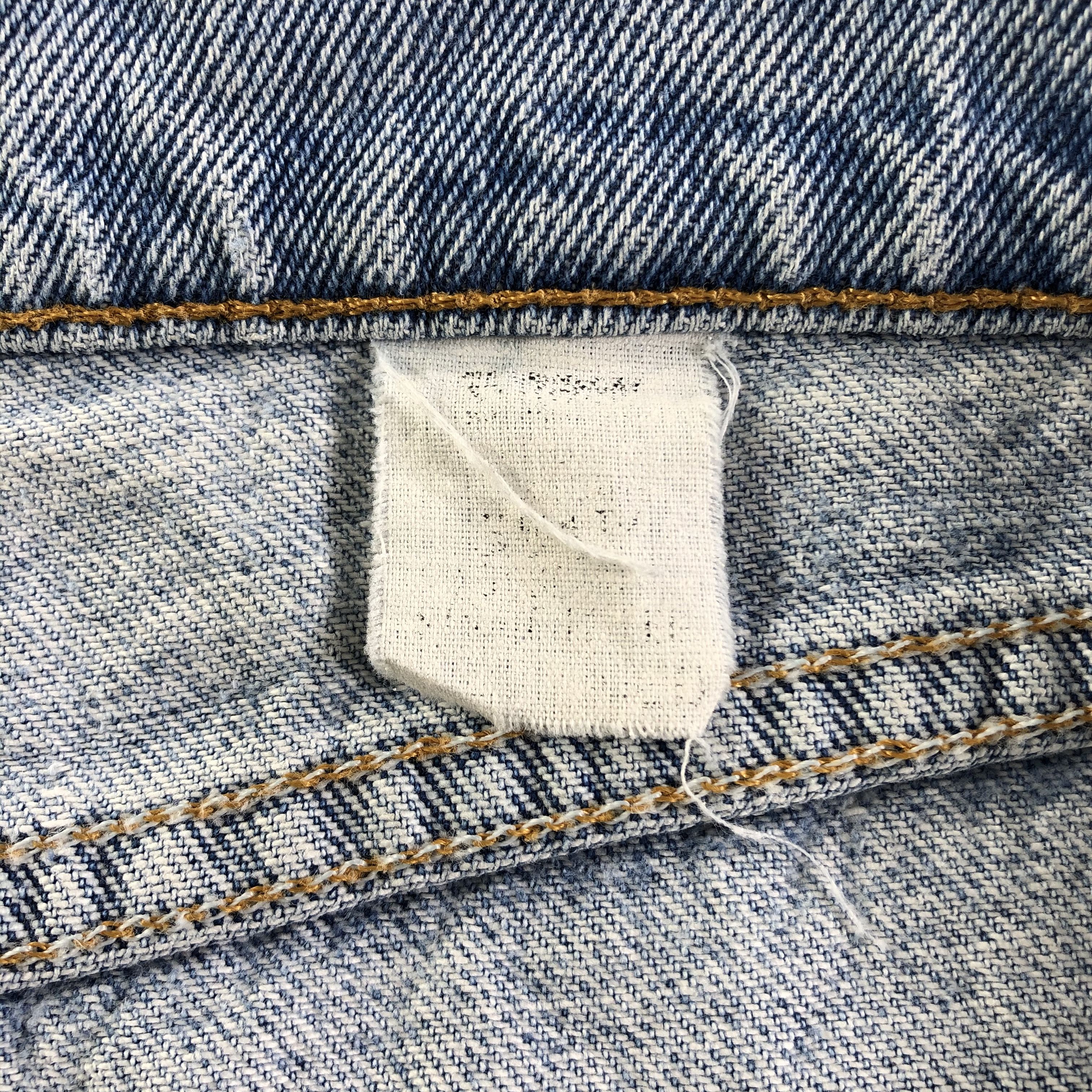 Levi's Vintage 90s Blue Wash Levis Jeans-J3519 Size US 31 - 9 Thumbnail