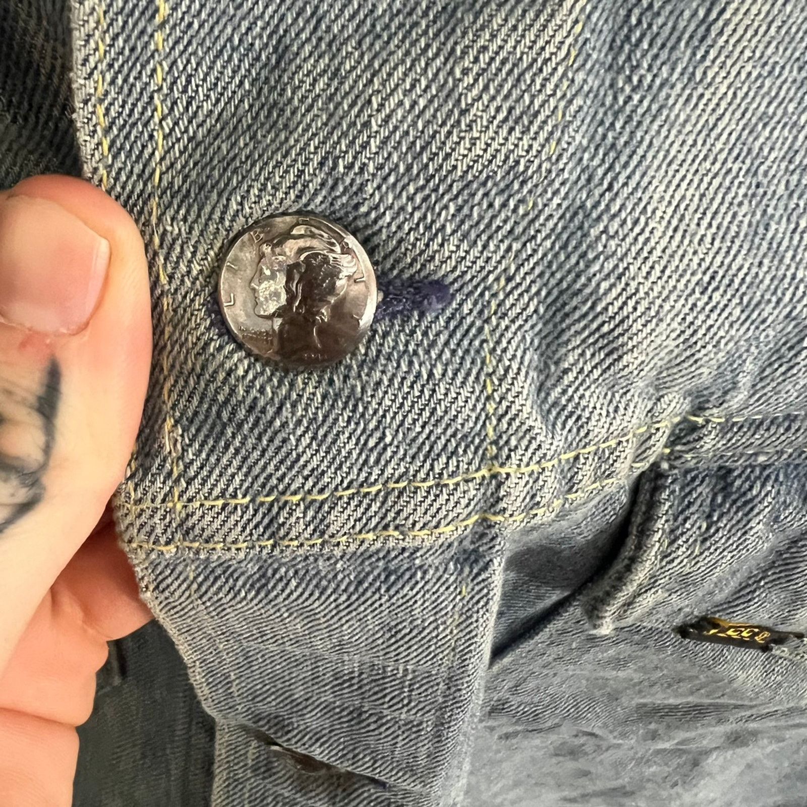Lee × Vintage Vintage 70s Lee Mr denim jacket Mercury dime buttons Size US L / EU 52-54 / 3 - 3 Thumbnail