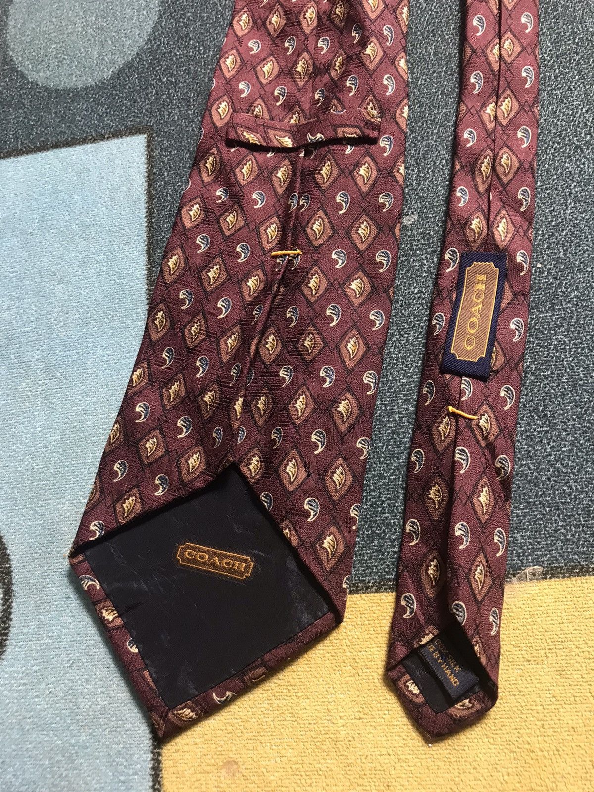 Coach vintage coach tie maroon ties silk made in USA Size ONE SIZE - 3 Thumbnail