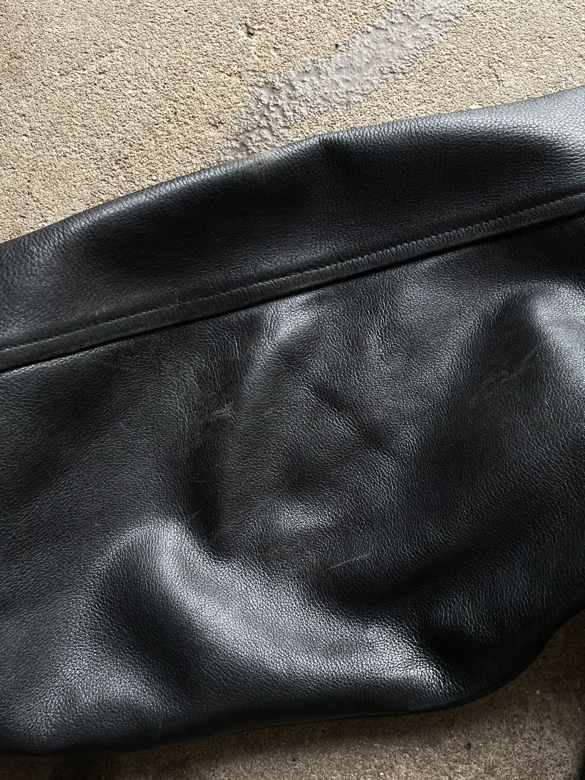 Chevignon Heavy Leather Bomber