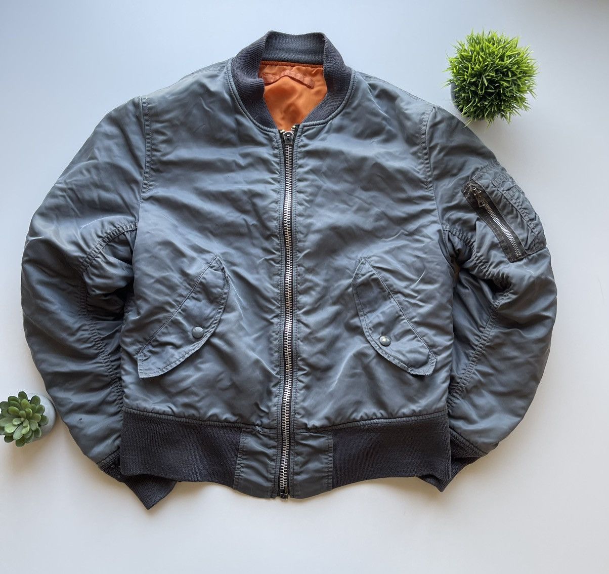 Alpha Industries VINTAGE ALPHA INDUSTRIES REVERSIBLE BOMBER JACKET SIZE XS Size US S / EU 44-46 / 1 - 2 Thumbnail
