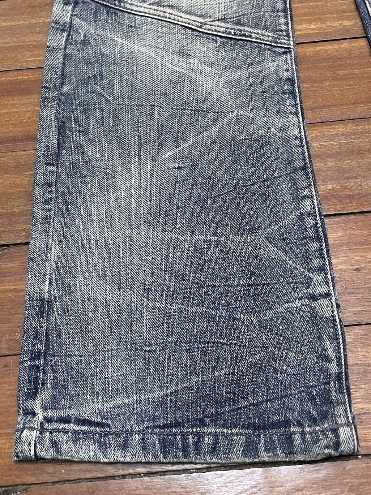 Le Grande Bleu (L.G.B.) Rare Design Vintage Japanese Brand Flared Jeans 1990s Size US 27 - 5 Thumbnail