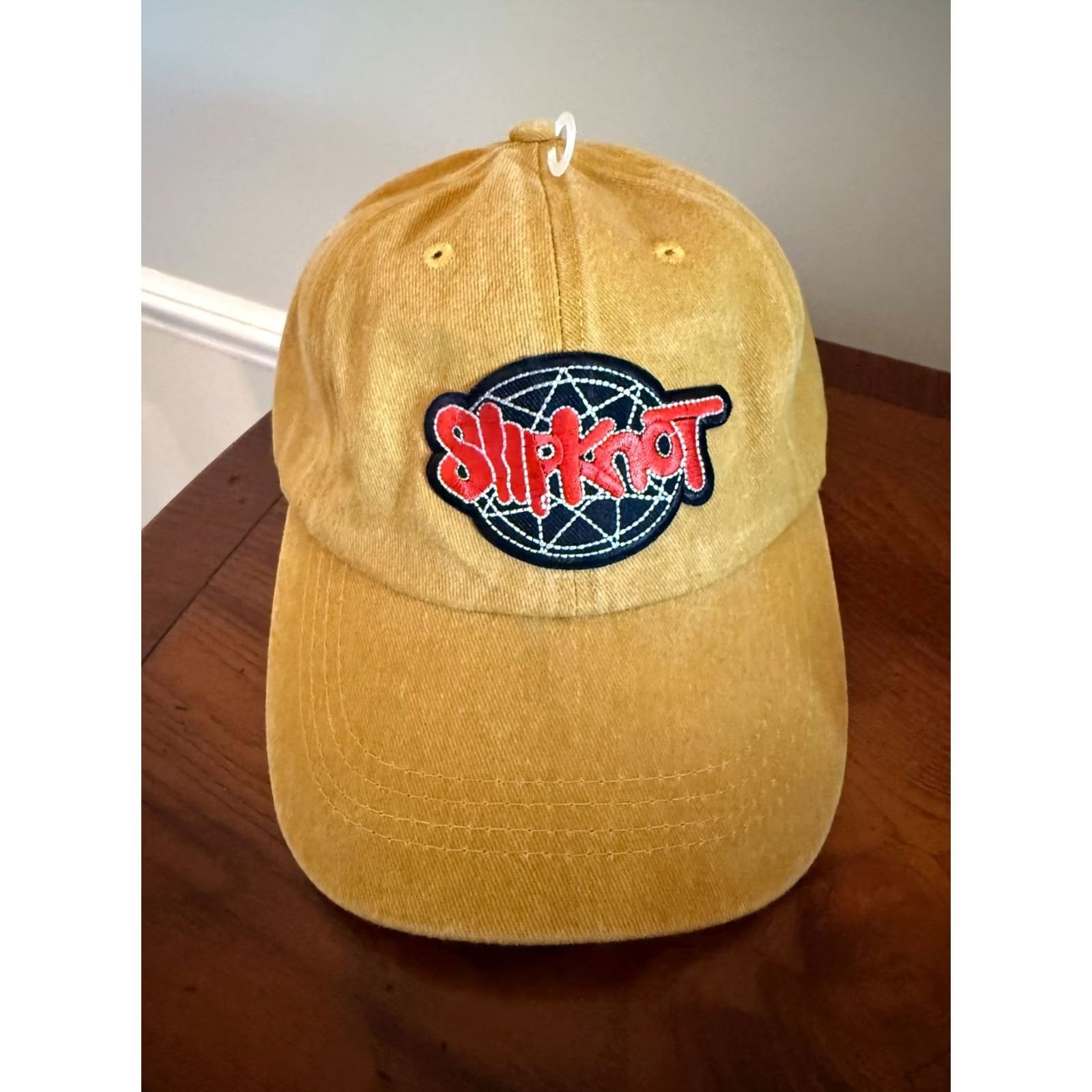 Vintage VINTAGE Slipknot Hat Cap Gold Embroidered Graphic Band Tour Collector RARE Patch Unisex Adults One Size Baseball Cap Mens Women Girls Boys Size ONE SIZE - 2 Thumbnail