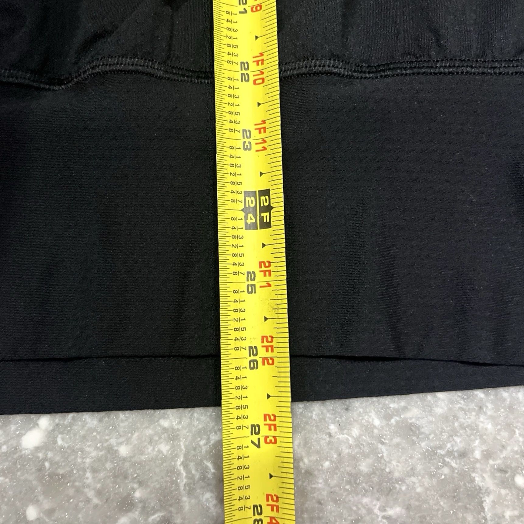 Lululemon Lululemon No Limits Black Tank Top Womens Size 4 Athletic Built-In Bra Racerback Sleeveless Yoga Cross Training Gym Shirt Size S / US 4 / IT 40 - 4 Thumbnail