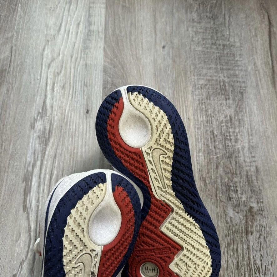 Nike NIKE • Kyrie Flytrap "2018 USA" (10M) Size US 10 / EU 43 - 12 Thumbnail