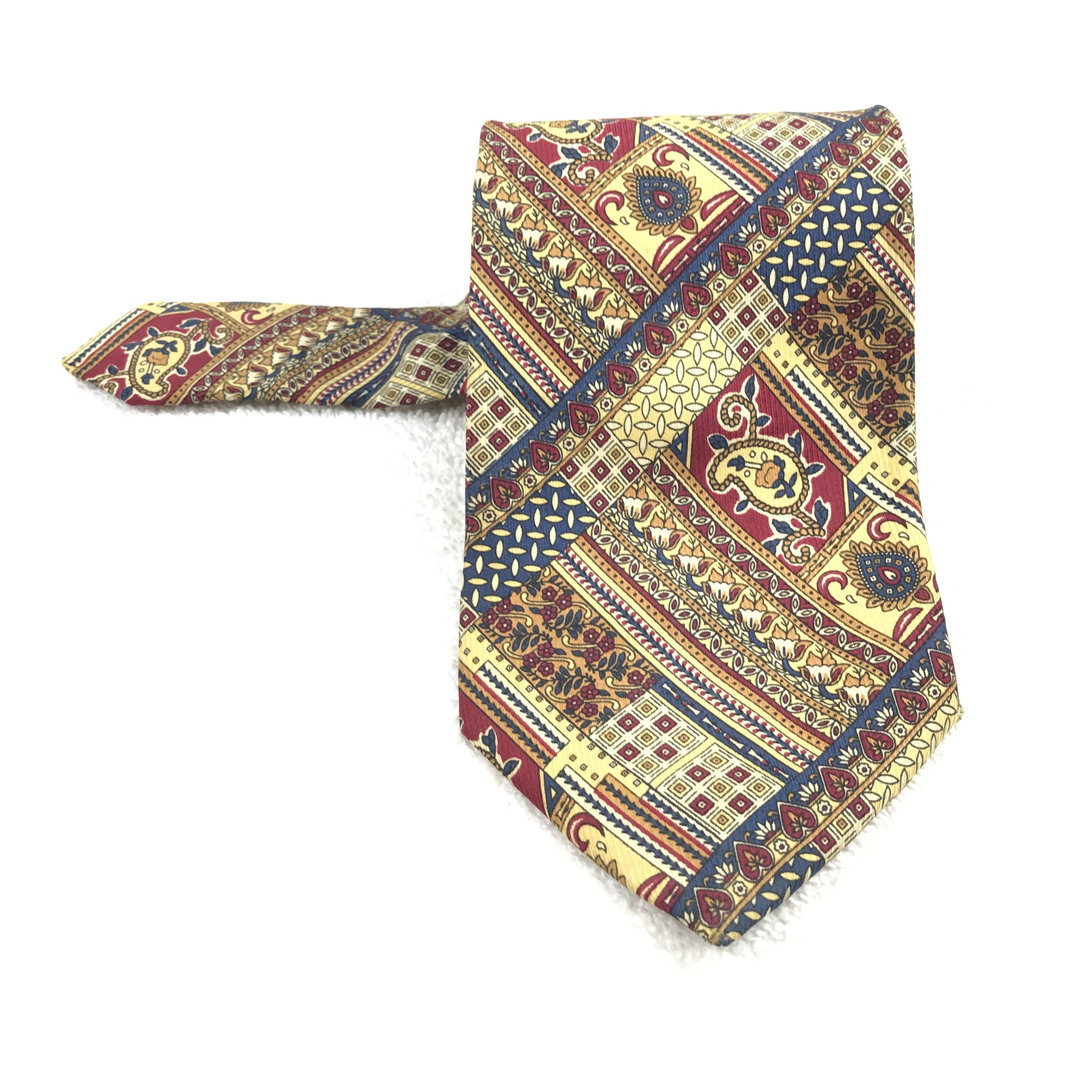 Vintage Vintage Giorgio Rossi Silk Necktie Size ONE SIZE - 1 Thumbnail