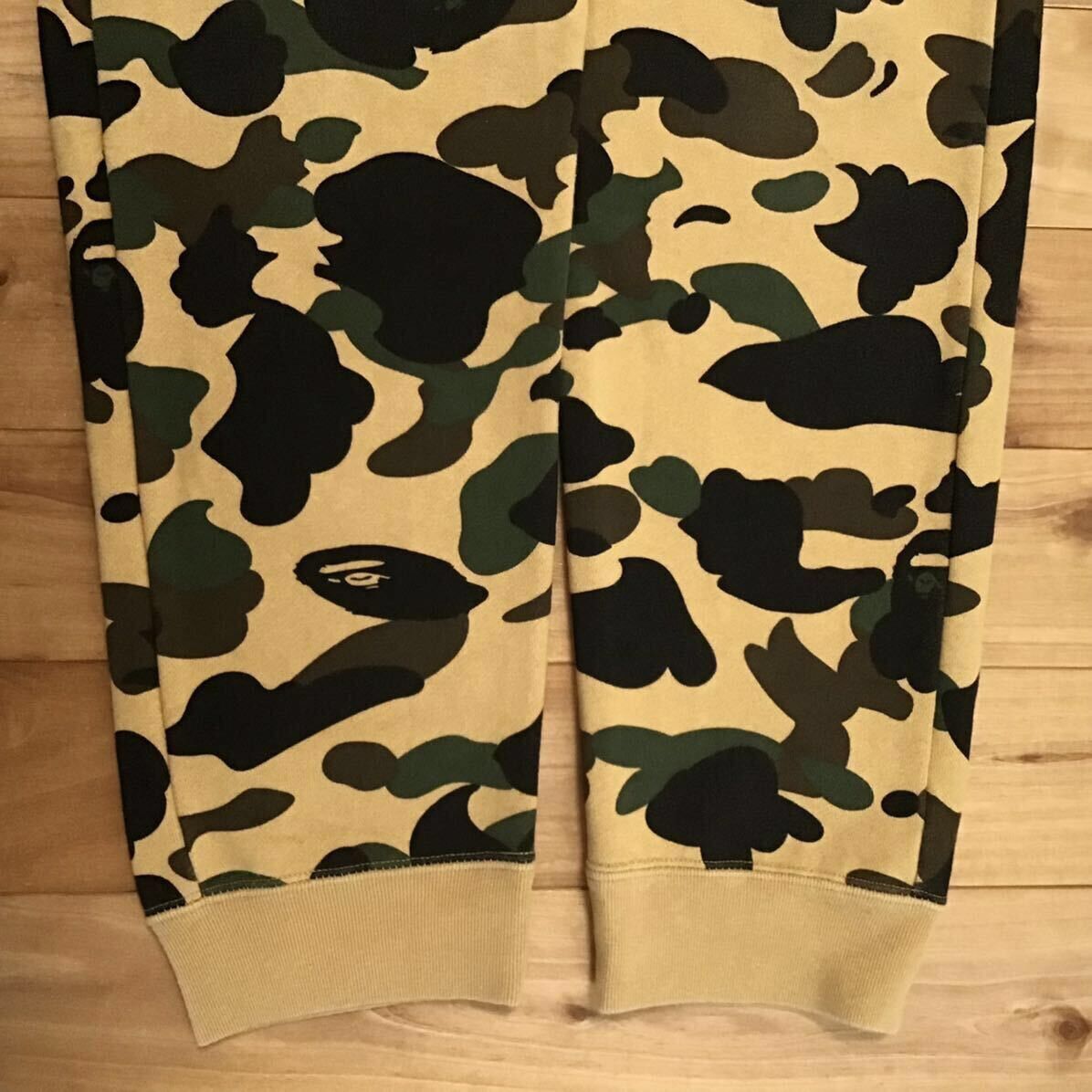 Bape BAPE 1st camo yellow shark sweat pants a bathing ape ★size M Size US 32 / EU 48 - 6 Thumbnail