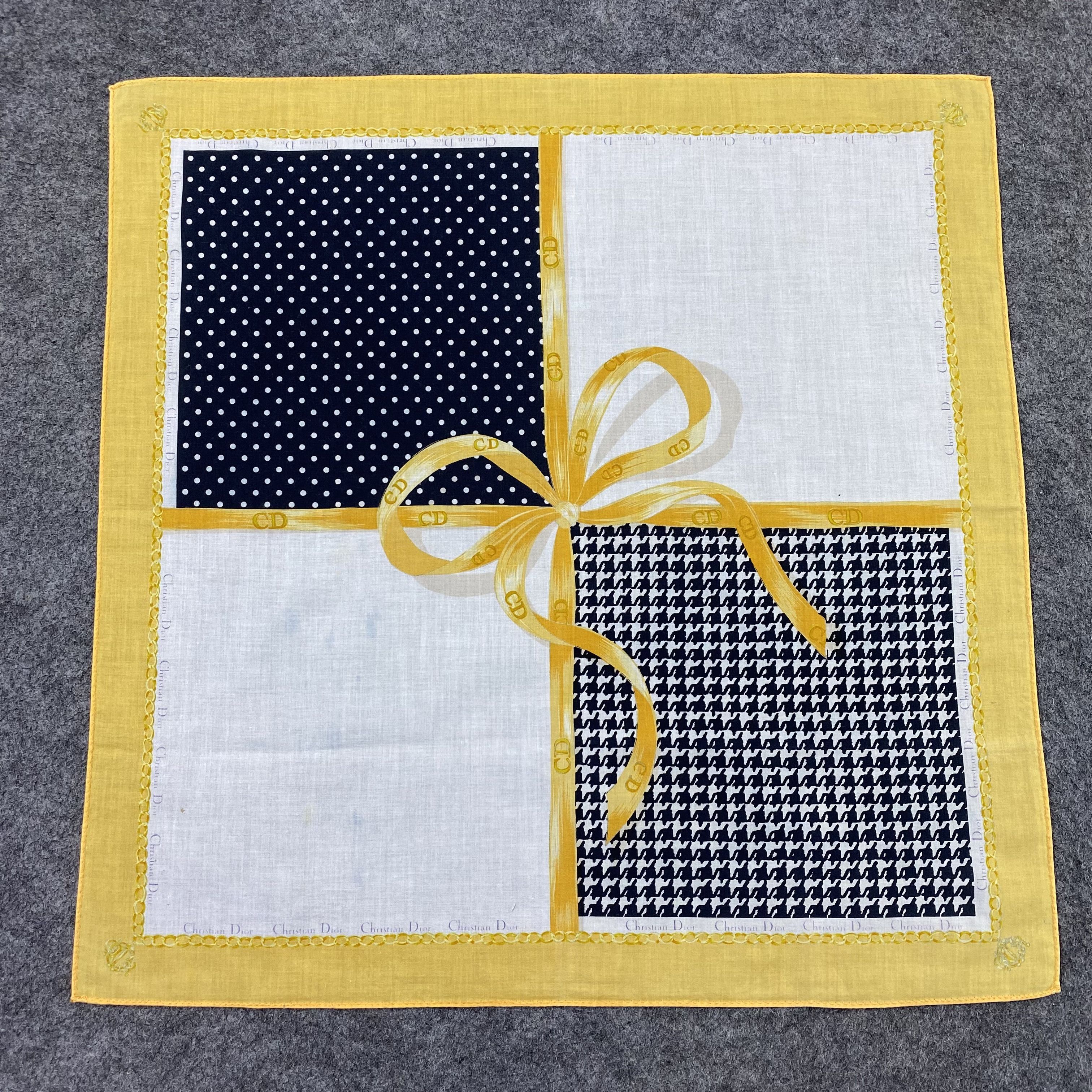 Vintage Christian Dior Handkerchief / Bandana / Neckerchief-B2212 Size ONE SIZE - 3 Thumbnail
