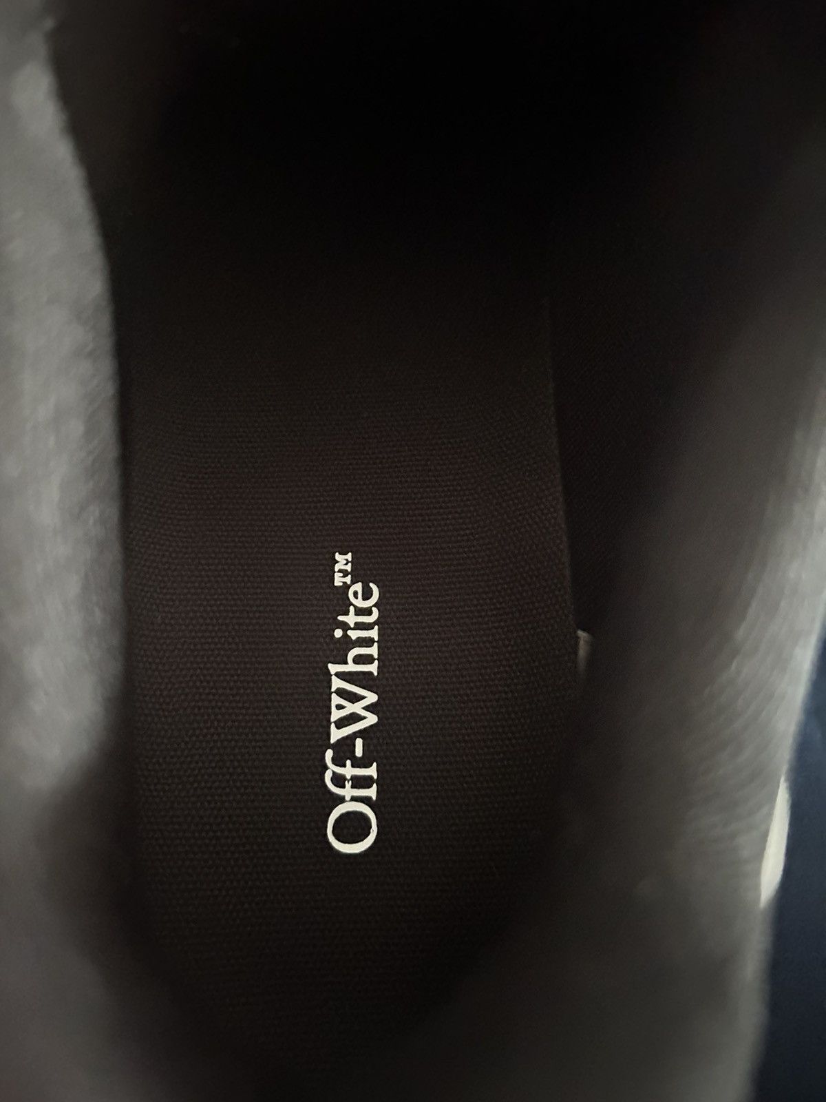 Off-White off whites Size US 12 / EU 45 - 4 Thumbnail