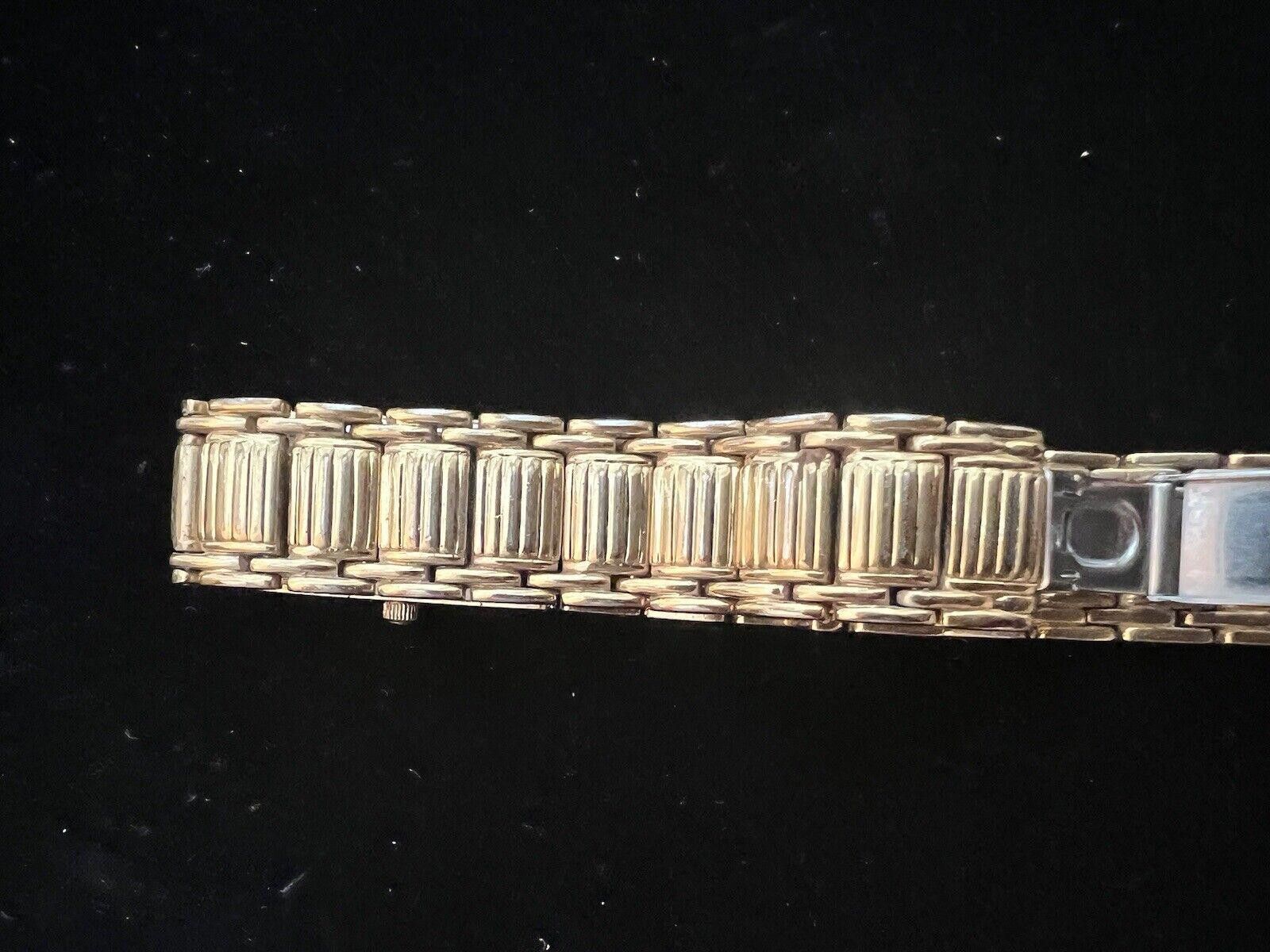 Designer Waltham Diamond Quartz Ladies Watch New Battery Size ONE SIZE - 5 Thumbnail