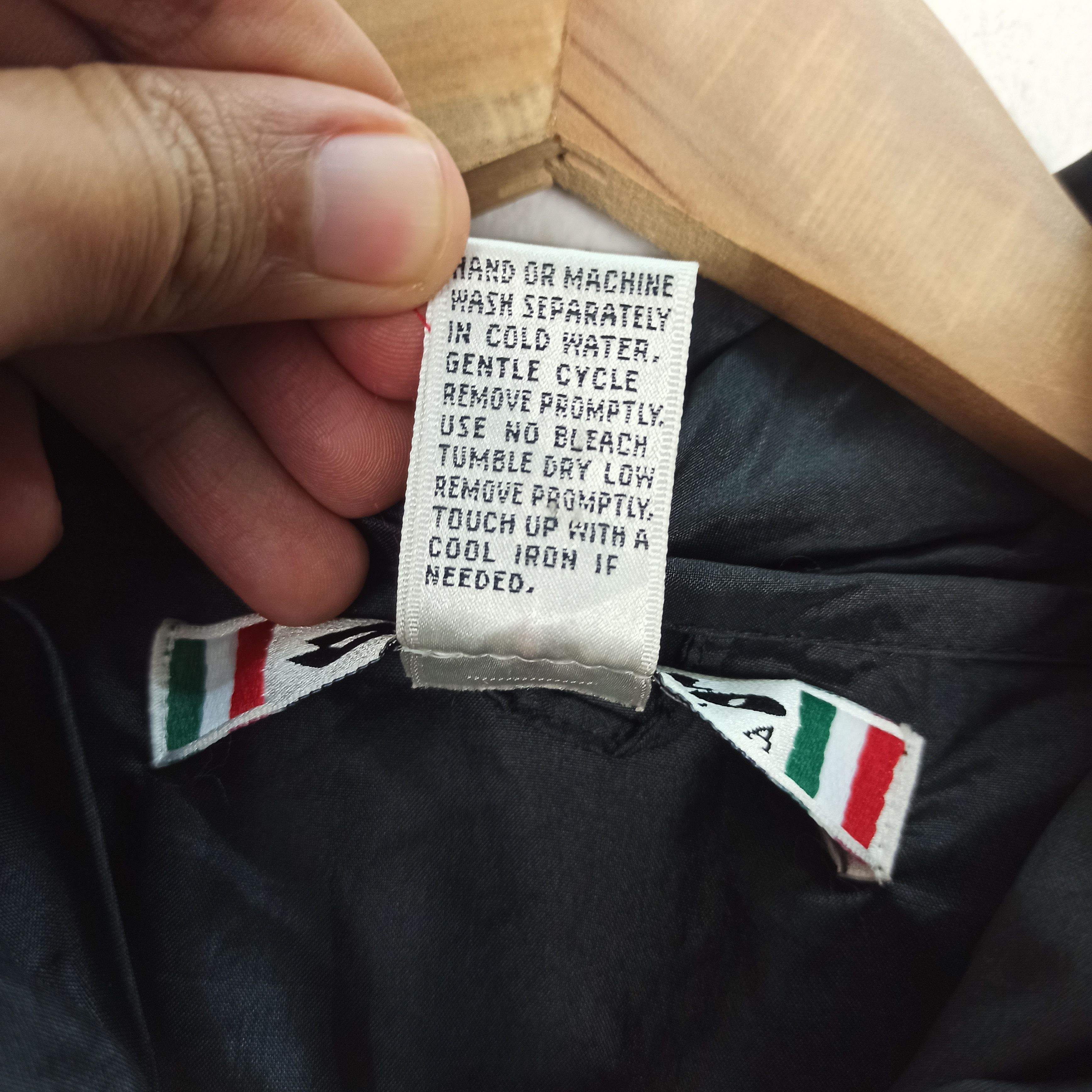 Lotto Sport Vintage Lotto Italia Nylon Windbreaker Jacket Rare Size US L / EU 52-54 / 3 - 12 Thumbnail