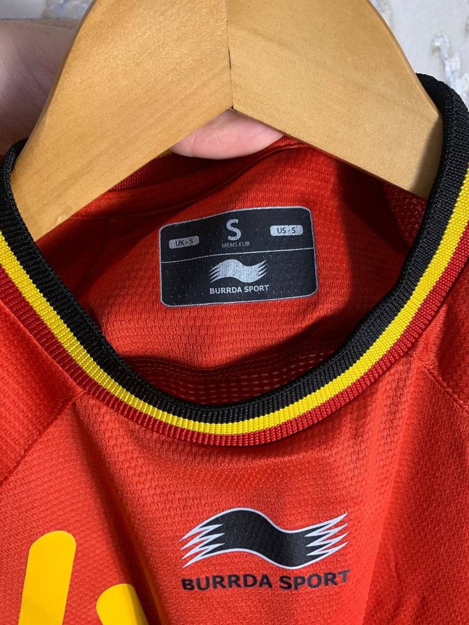 Vintage Very Rare Belgium Kompany 4 Retro Soccer Jersey Bayer Y2K Size US S / EU 44-46 / 1 - 5 Thumbnail
