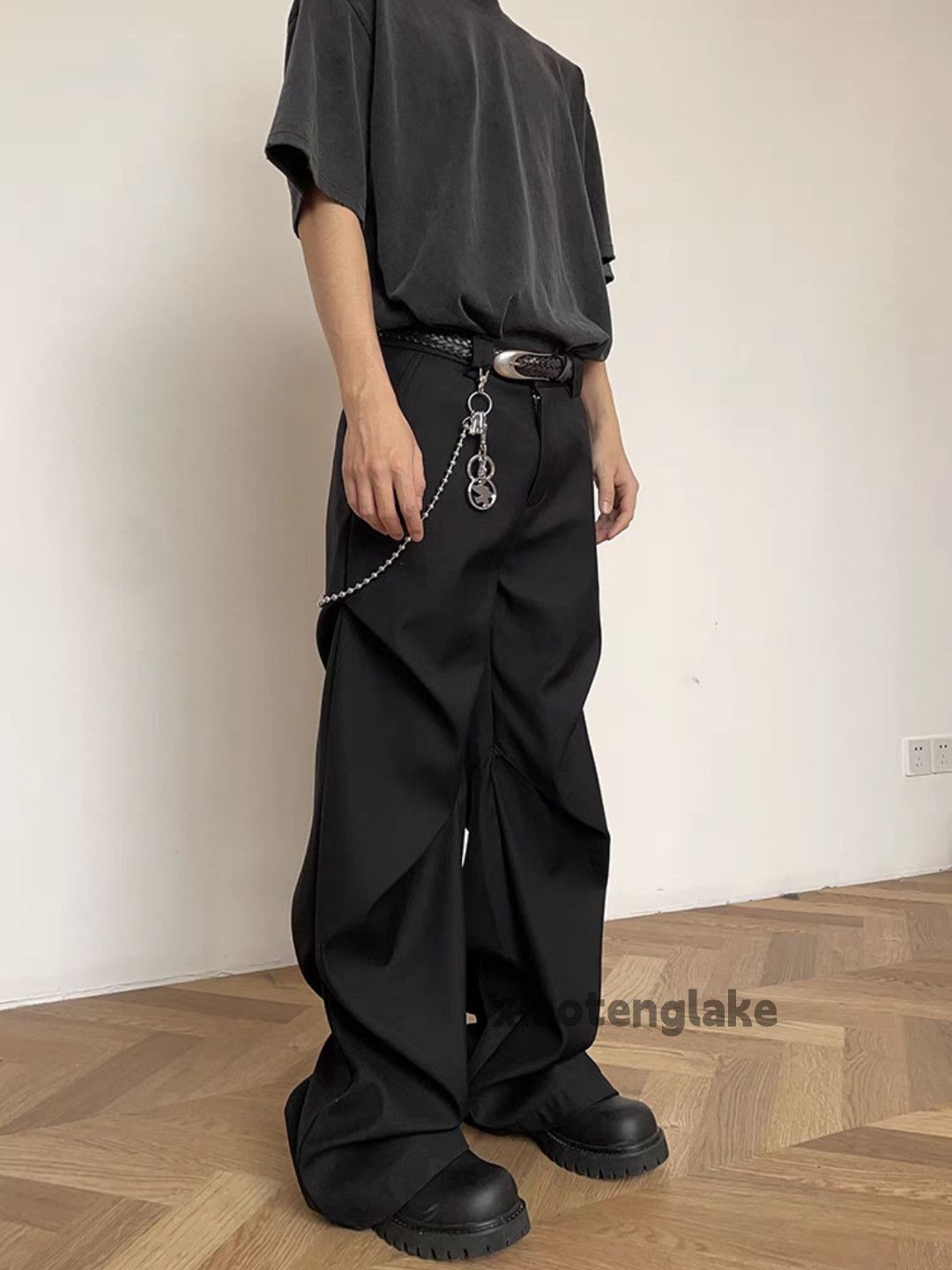 [中古]BAOVICTO Pleated wide pantsブラック サイズⅡ Designer × Japanese Brand Baovicto pleated wide loose pants | Grailed