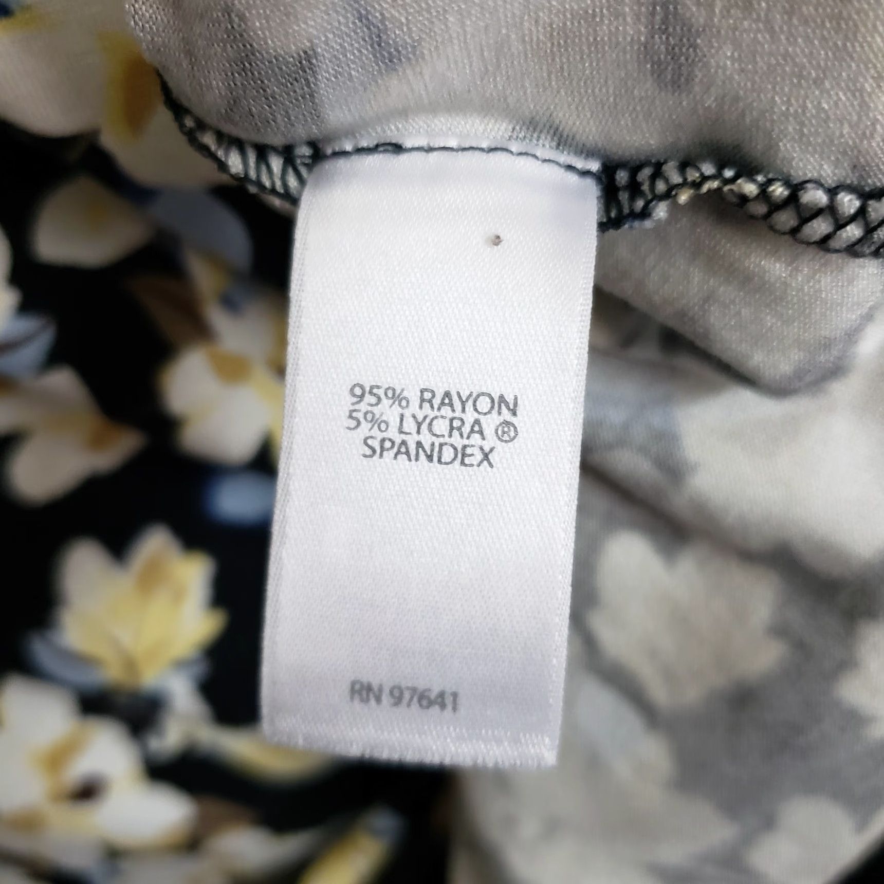 J. Jill J Jill Wearever Collection Womens Top XS Black Floral Bell Sleeve Blouse Shirt Size XS / US 0-2 / IT 36-38 - 5 Thumbnail
