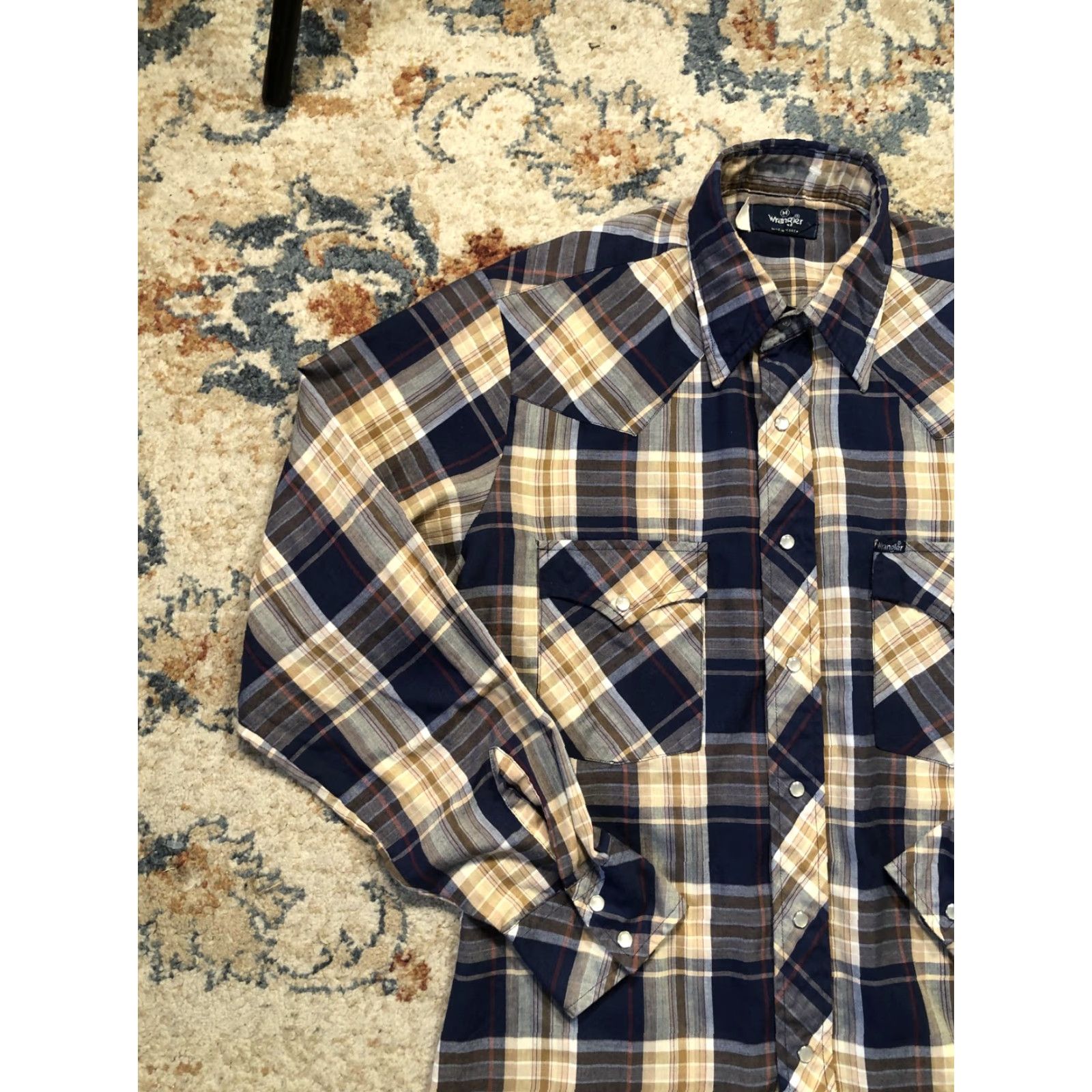 Wrangler VINTAGE Wrangler Shirt Mens Medium Blue Tan Plaid Pearl Snap Western Rodeo 90s Size US M / EU 48-50 / 2 - 3 Thumbnail