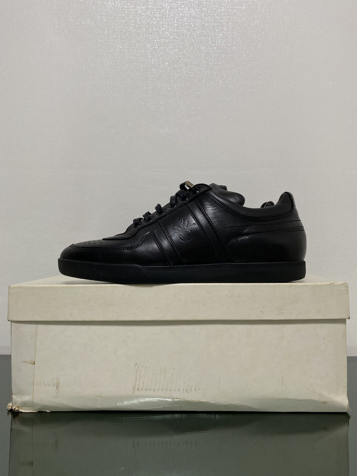 image of 2004Fw Dior Homme By Hedi Slimane Votc Bee Sneaker OG in Black, Men's (Size 8)