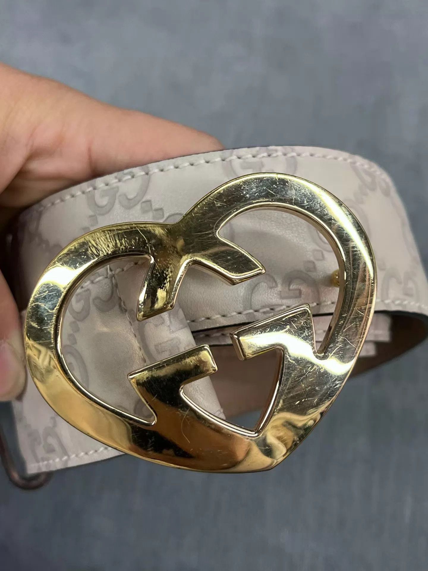 Gucci Gucci Heart Buckle Cream White Belt 99 New Size 85 Size ONE SIZE - 2 Thumbnail