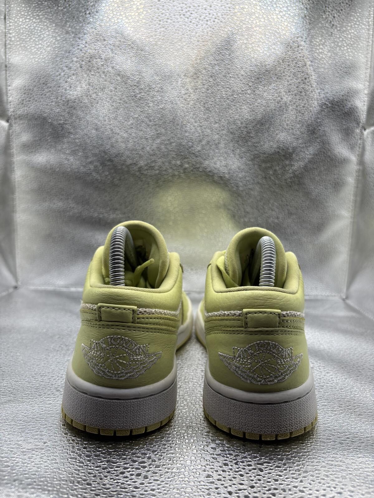 Jordan Brand Air Jordan 1 Low limelight Size US 7.5 / IT 37.5 - 4 Thumbnail