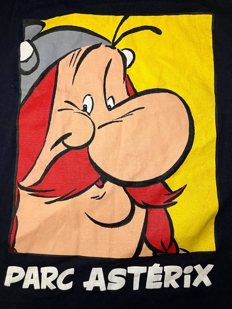 Vintage Vintage Parc Asterix cartoon tee Size US M / EU 48-50 / 2 - 3 Thumbnail