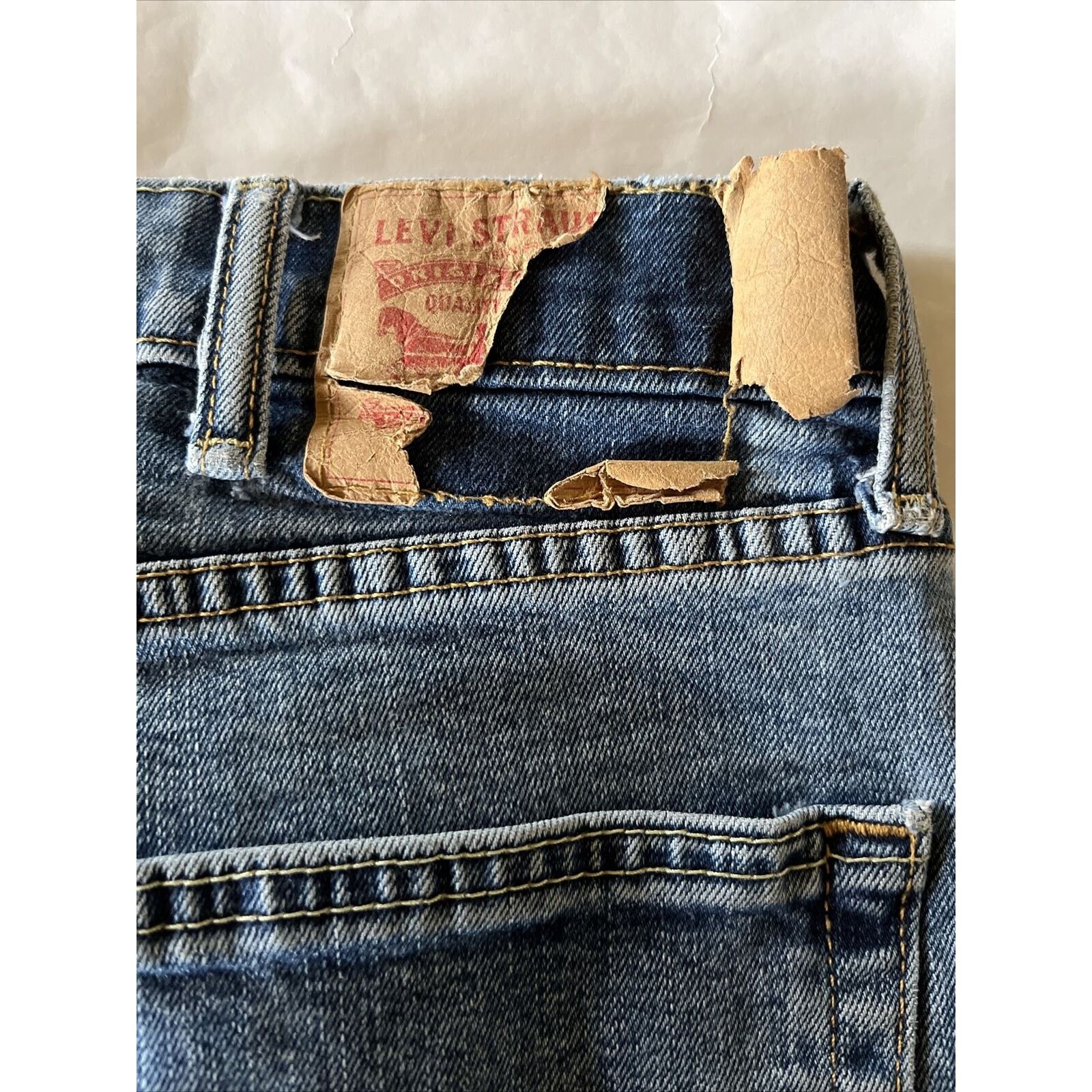 Levi's Levis 505 Mens 38x32 Blue Y2K Denim Jeans Cotton Medium Wash Size US 38 / EU 54 - 12 Thumbnail
