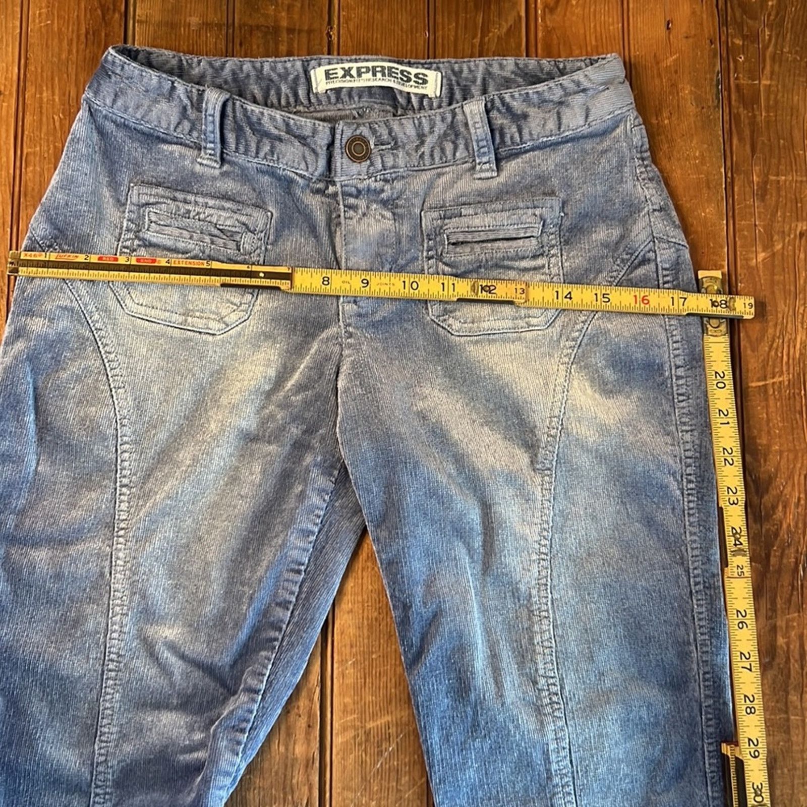 Express Women’s vintage 90s Express low rise flare leg corduroy jean Size 28" / US 6 / IT 42 - 6 Thumbnail