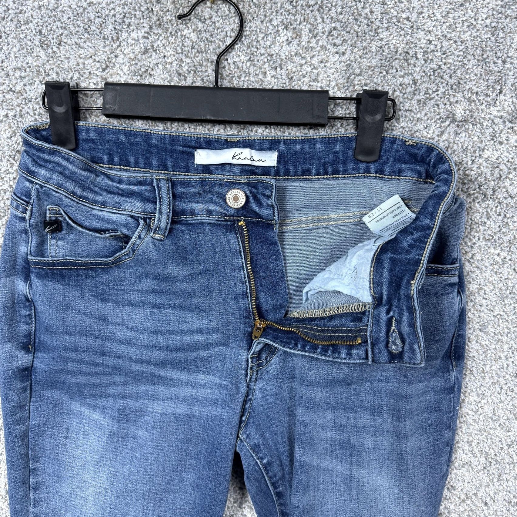 Vintage VINTAGE? No — KanCan Jeans Womens 11/29 28x27.5 Blue Denim Mid Rise Skinny Stretch Grunge Boho Size 32" / US 10 / IT 46 - 6 Thumbnail