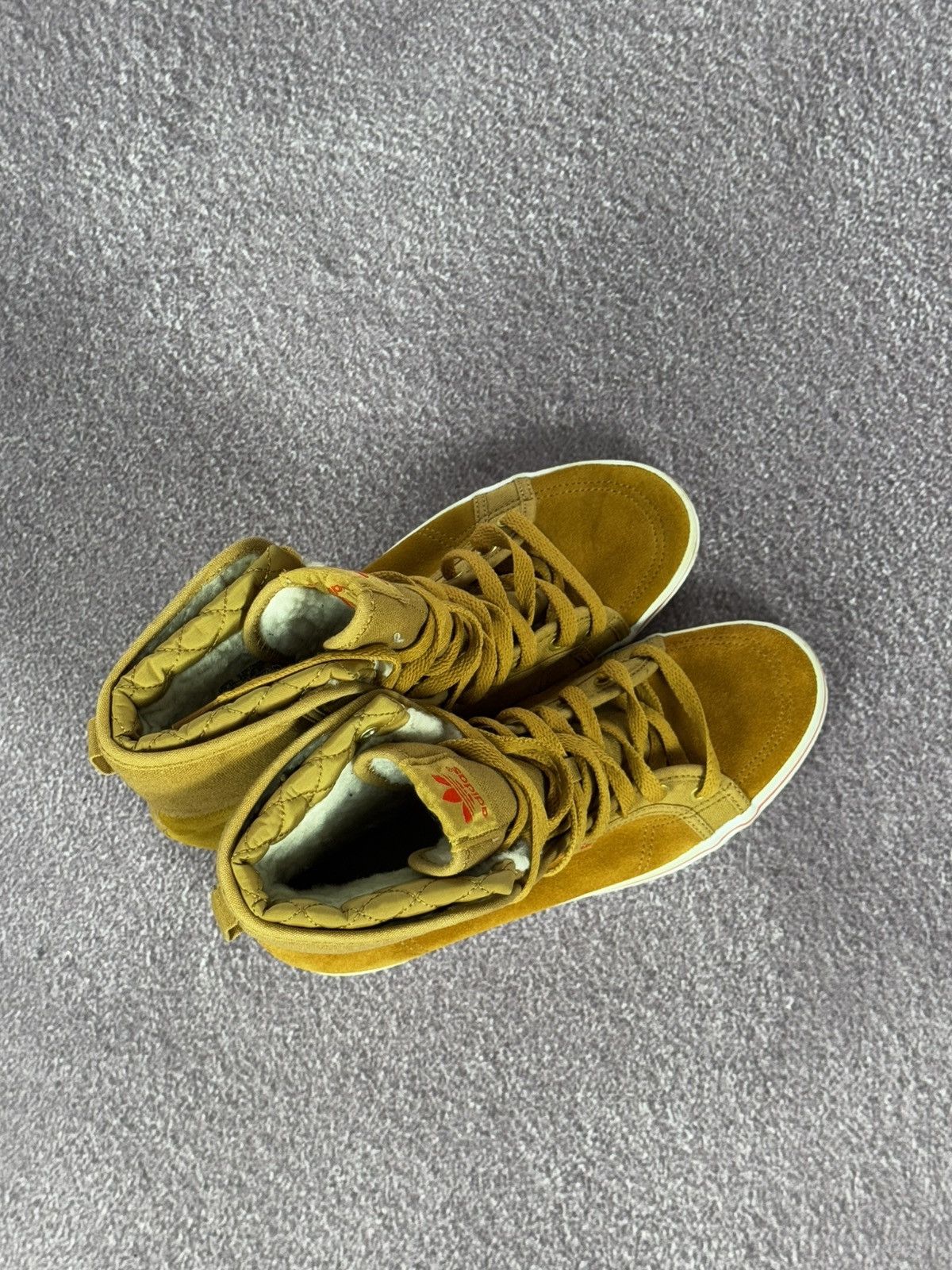Adidas Y2K 00s Aesthetic Adidas Glamour Faux Fur Hi-Top Sneakers Size US 8 / IT 38 - 10 Thumbnail