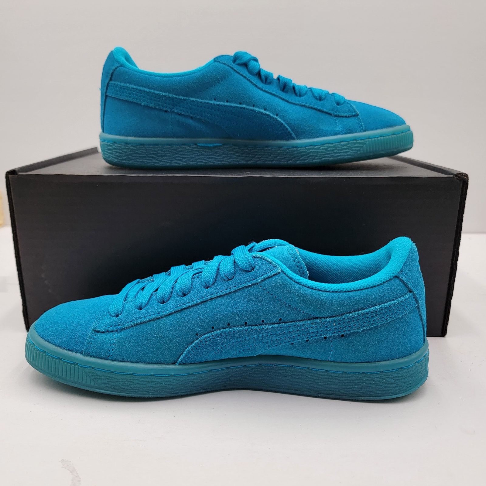 Puma Puma Suede Iced Fluo Jr 'Atomic Blue' Sz 7C 361936-02 (254) Size US 7 / IT 37 - 2 Thumbnail