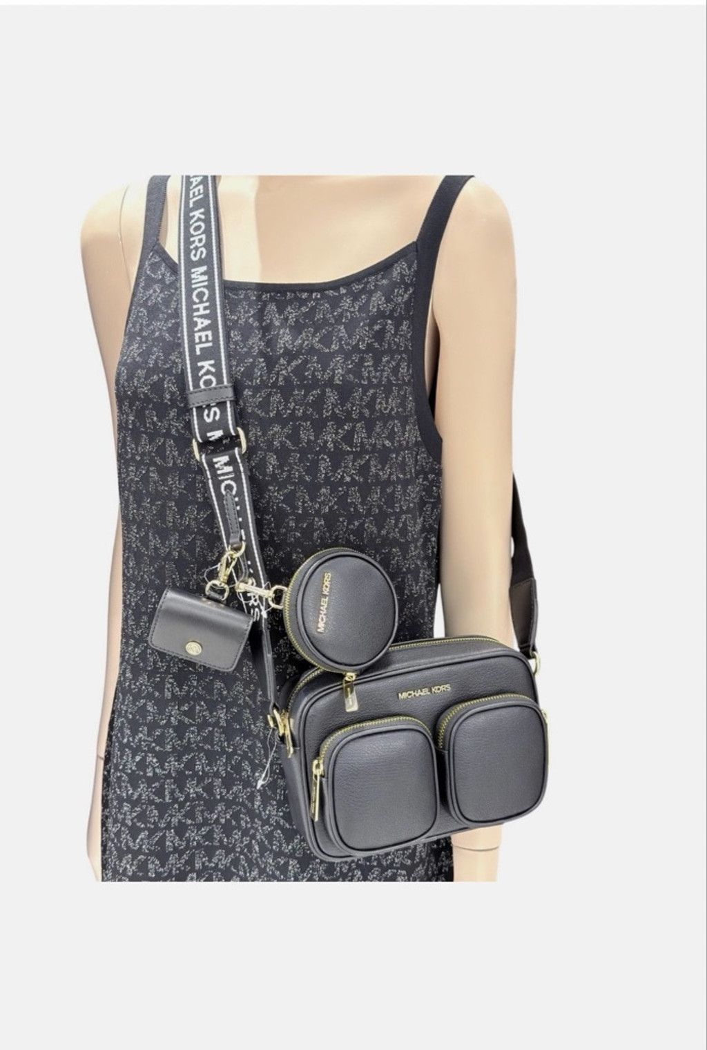 Michael Kors Michael Kors Crossbody Bag Black with Gold Hardware Size ONE SIZE - 7 Thumbnail