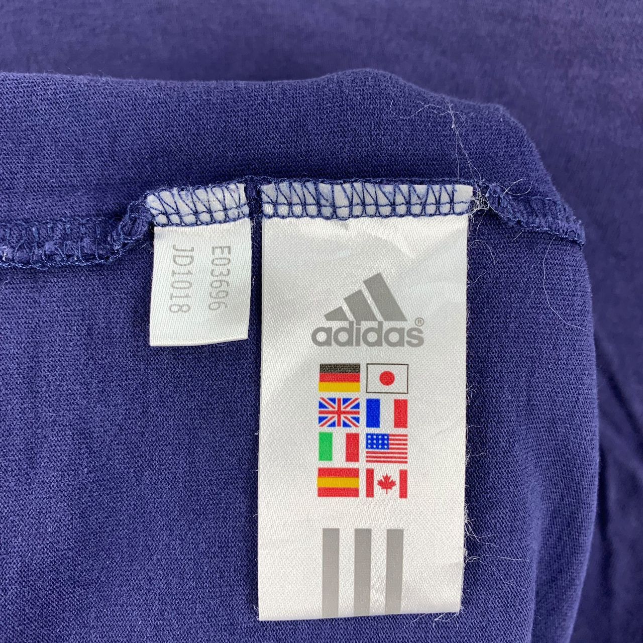 Adidas × NBA × Vintage Vintage ADIDAS X CLEVELAND CAVALIERS Lebron james big tee Size US M / EU 48-50 / 2 - 9 Thumbnail