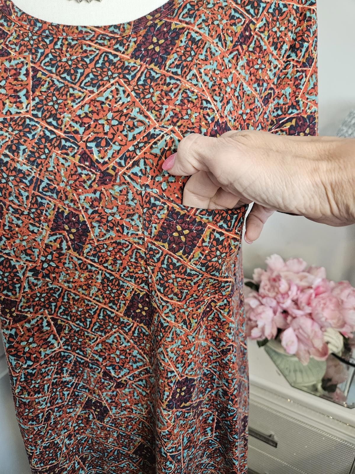 Designer Lularoe Printed Casual Dress with Pocket #195 Size S / US 4 / IT 40 - 2 Thumbnail