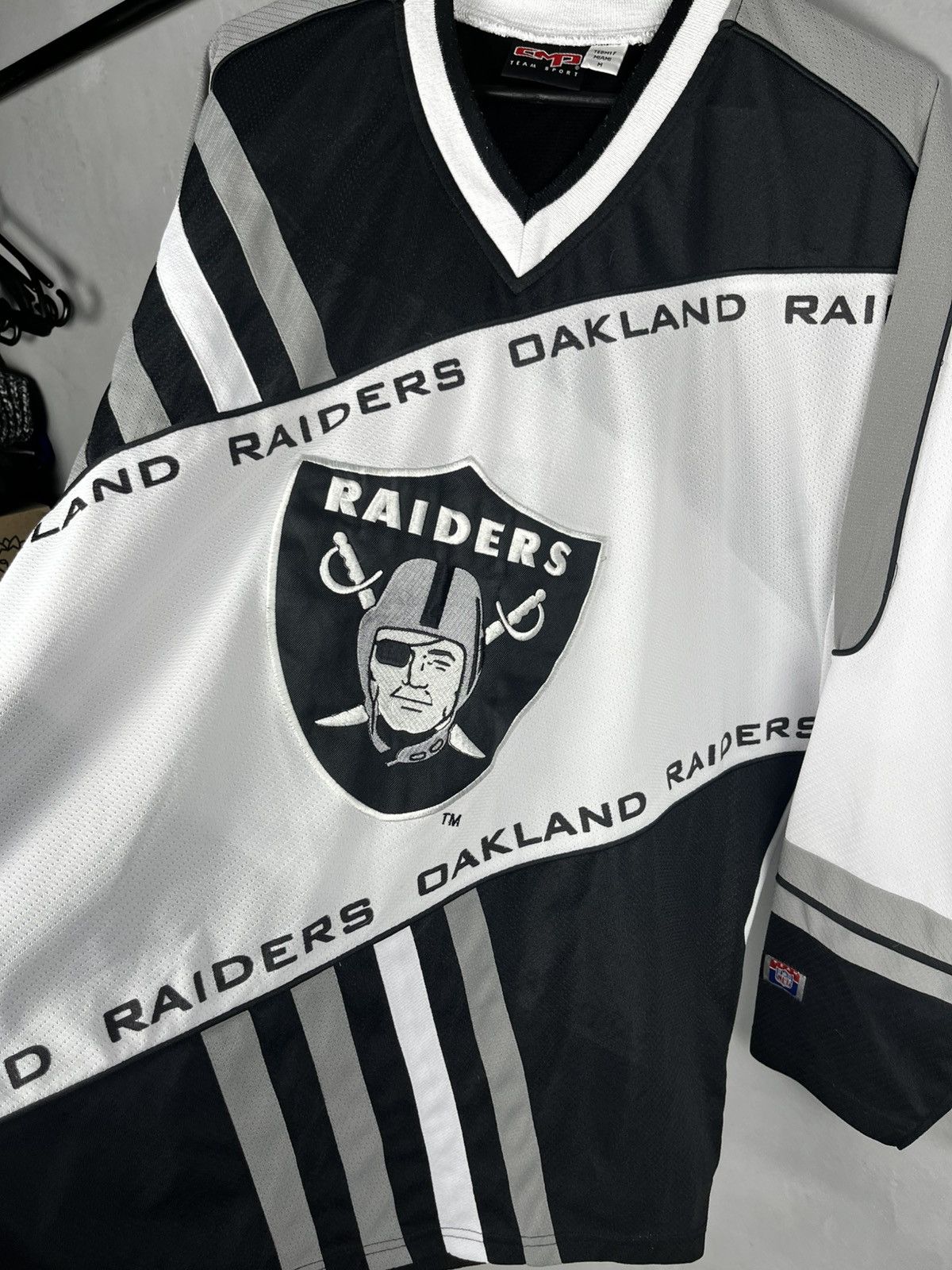 Vintage Oakland Raiders jersey, NFL vintage football, 90s hip hop Size US M / EU 48-50 / 2 - 7 Thumbnail