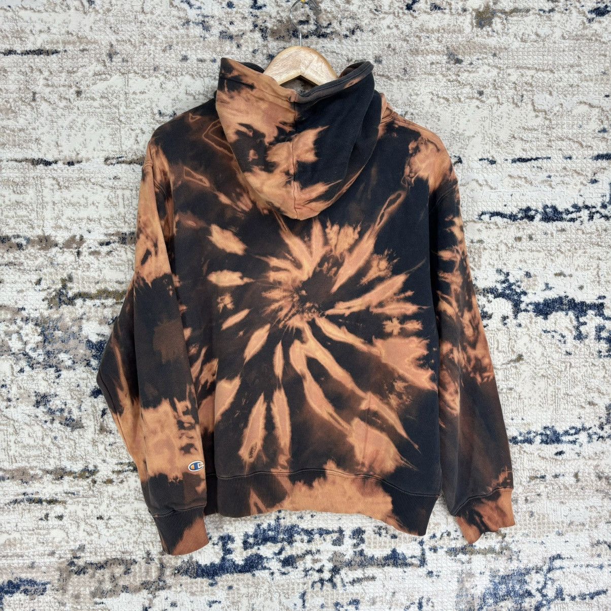 Champion Champion Tie Dye Embroidered Logo Sweatshirt Hoodie Size US L / EU 52-54 / 3 - 12 Thumbnail