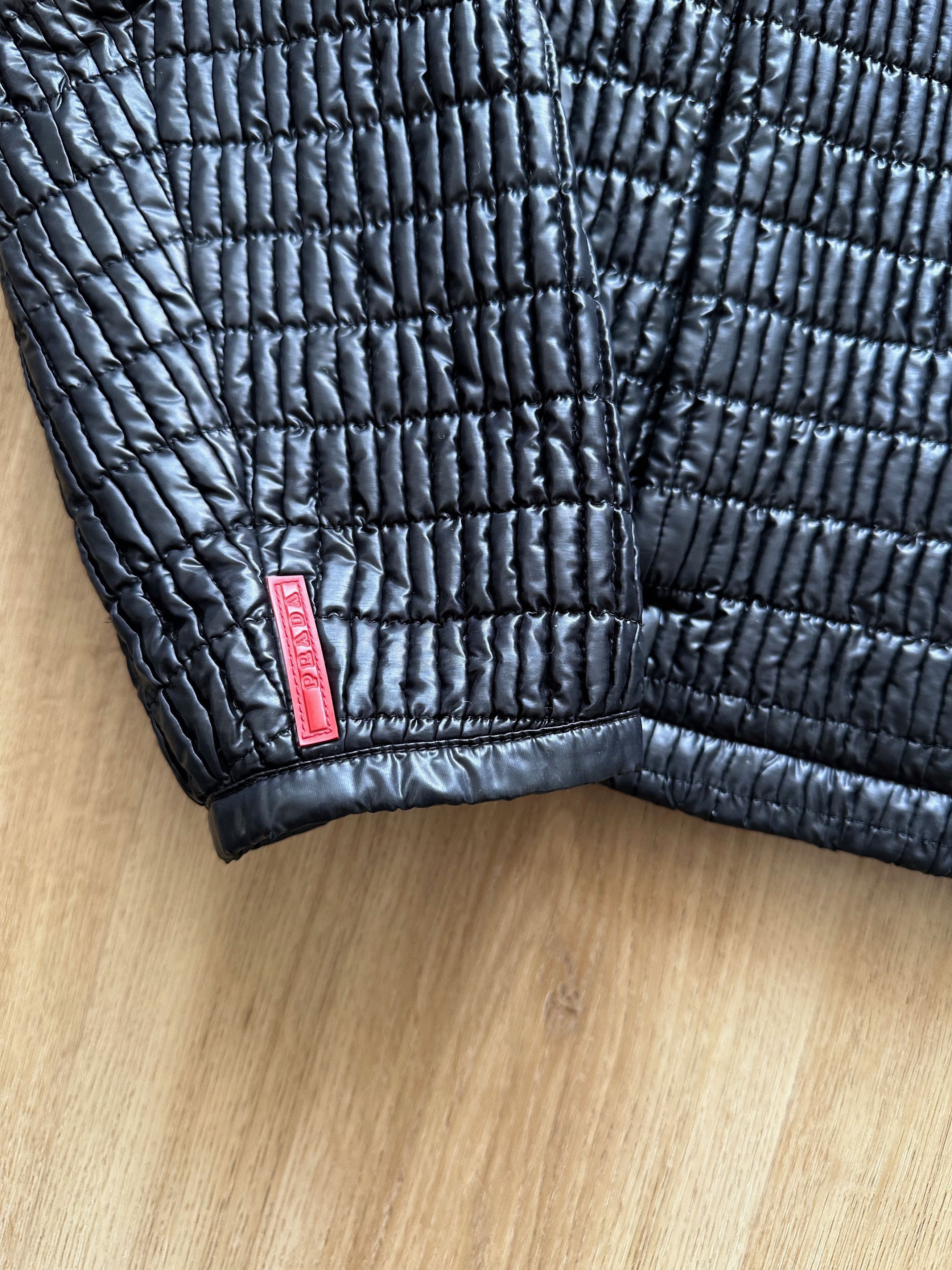 Prada PRADA black texture red tab padded ribbed nylon linea rossa Size US M / EU 48-50 / 2 - 9 Thumbnail