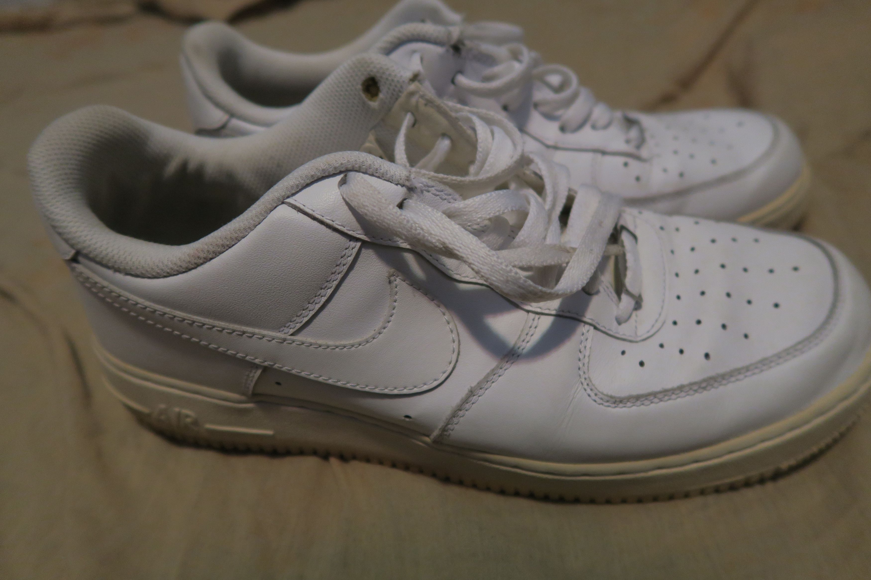 Nike Nike Air Force 1 Low Triple White Retro Men's Size 11 Size US 11 / EU 44 - 1 Thumbnail