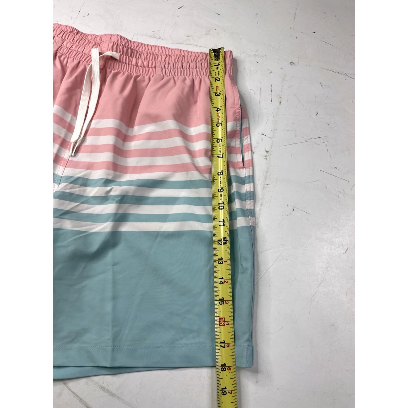 Chubbies Chubbies Men’s Trunks L Colorblock Stripes Lined 7” Inseam Size US 33 - 2 Thumbnail