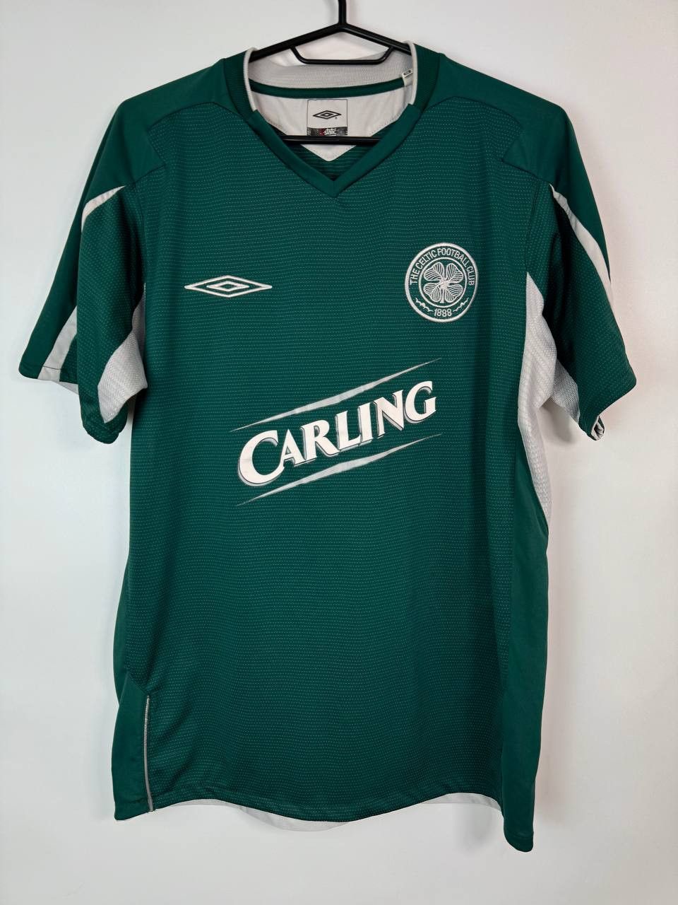 Umbro CELTIC 04 05 AWAY SHIRT FOOTBALL SOCCER JERSEY MENS UMBRO Size US S / EU 44-46 / 1 - 1 Thumbnail