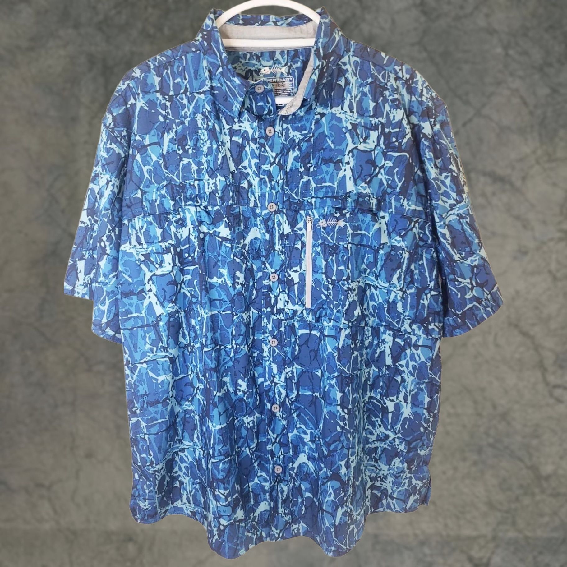 Vintage Silver Bait Men's Fishing Shirt Short Sleeve Blue Camo Print XL Ventilated Breathable All Seasons Button-Up Shirt Mens Size US XL / EU 56 / 4 - 1 Thumbnail