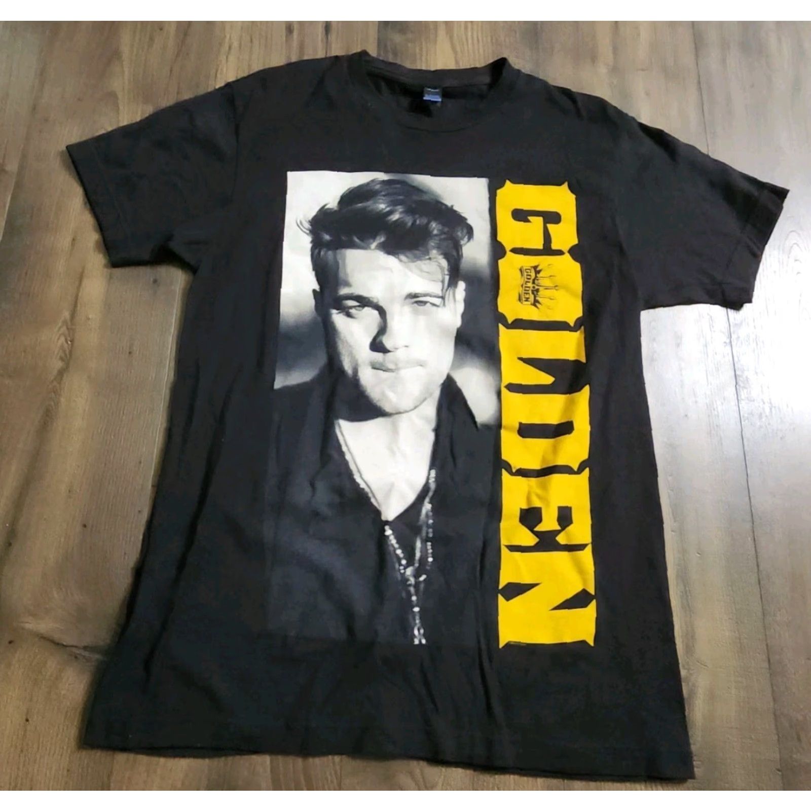 Tultex Mens M Tultex T-Shirt Short Sleeve Black Cotton 90s Hip Hop King Of Bachata Romeo Santos Golden Tour 2015 Mens Boys? Size US M / EU 48-50 / 2 - 2 Thumbnail
