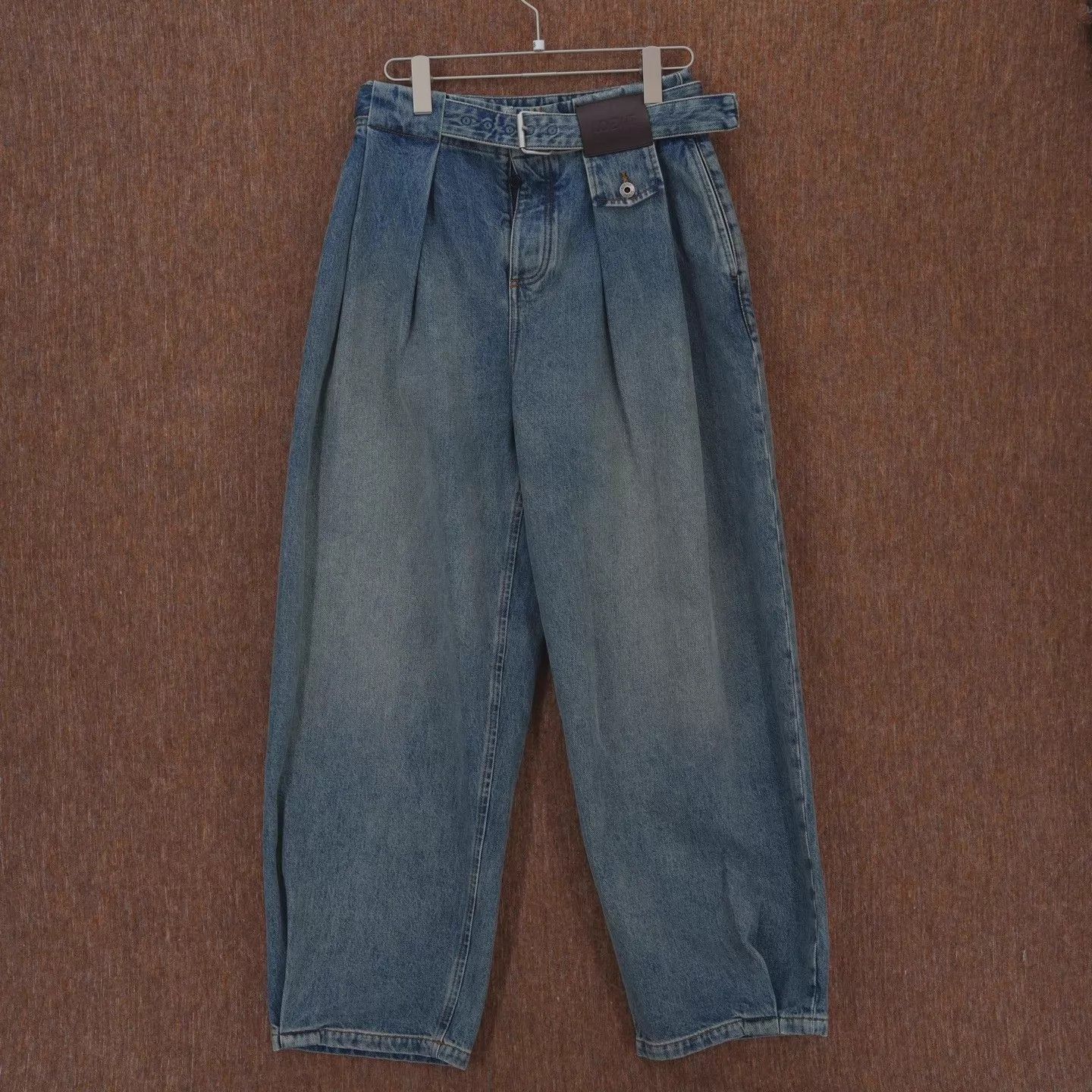 Loewe LOEWE 26SS Pleated Belt Jeans Size 38 Size 26" / US 2 / IT 38 - 1 Thumbnail