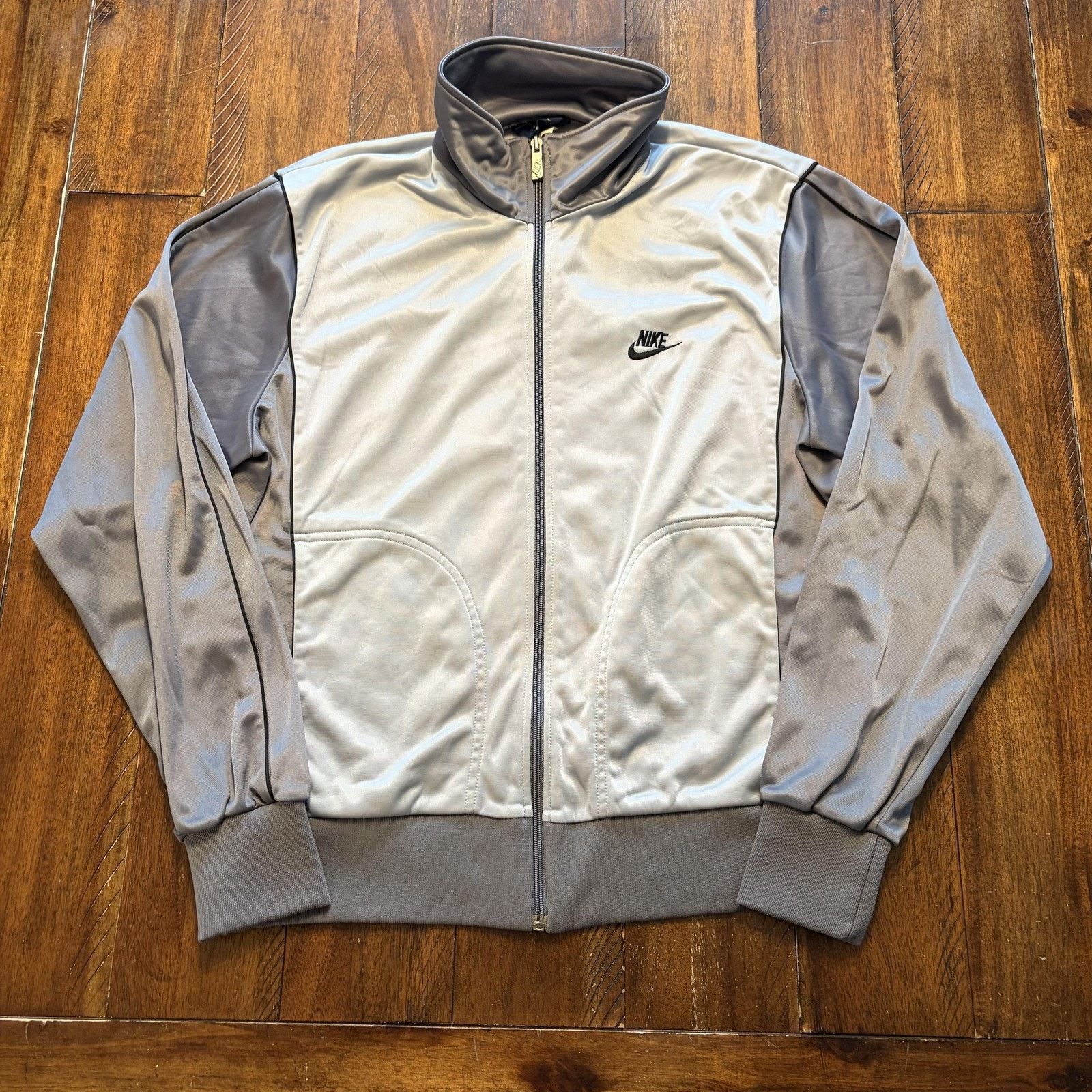Nike Vtg Nike Track Jacket Mens L Full Zip Made Japan 80s Size US L / EU 52-54 / 3 - 2 Thumbnail