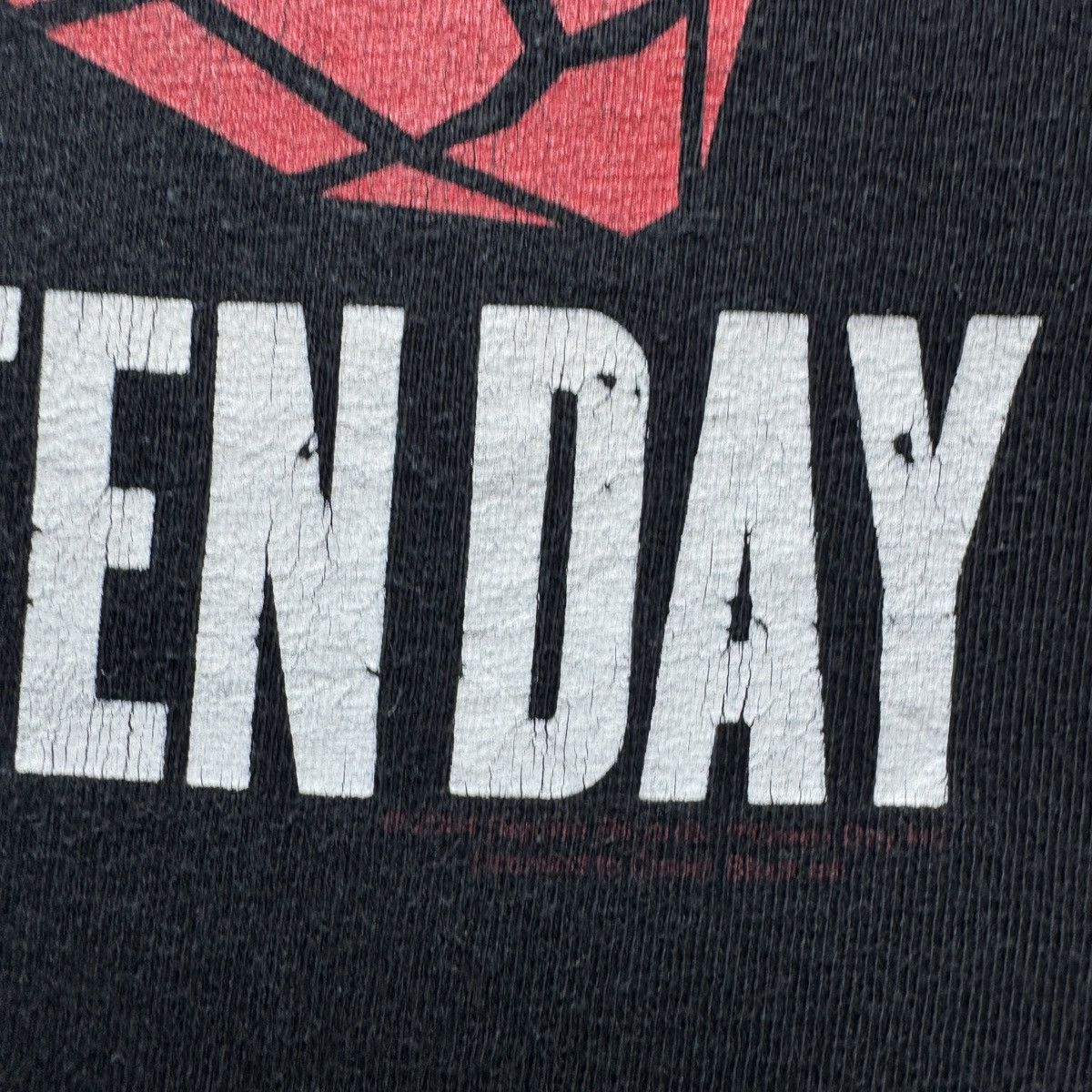 Band Tees 2000s Green Day American Idiot logo Pop Punk Rock band y2k Size US M / EU 48-50 / 2 - 3 Thumbnail