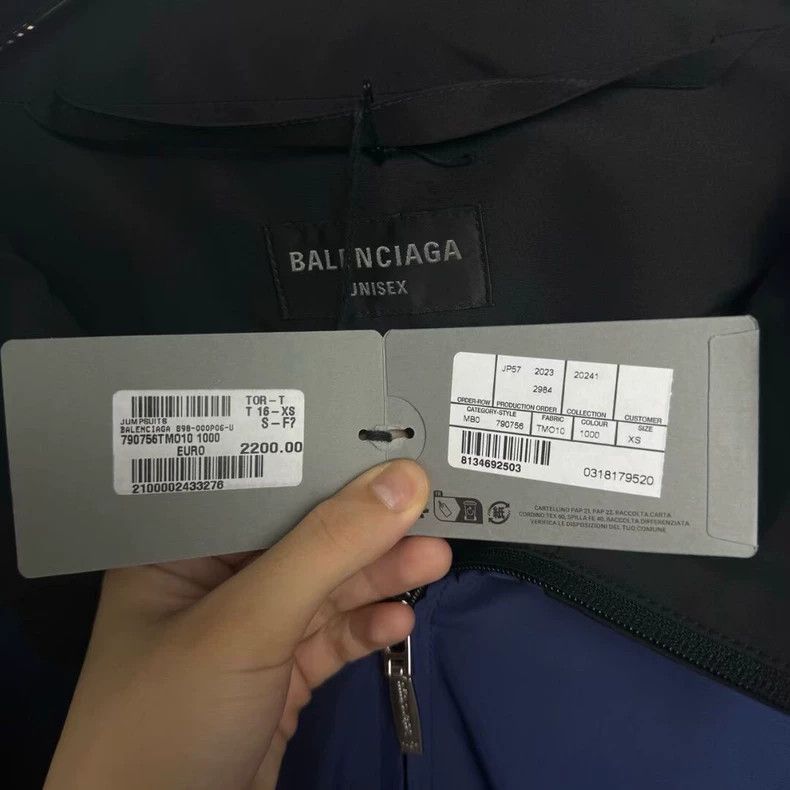 Balenciaga balenciaga embroidered logo zip Size US XS / EU 42 / 0 - 5 Thumbnail