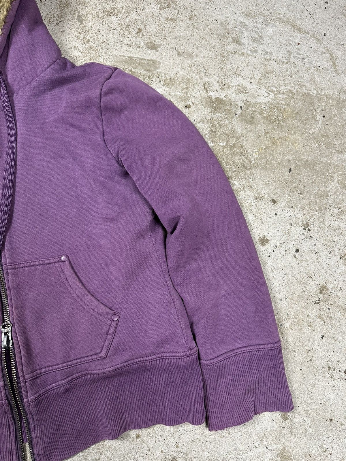 Abercrombie & Fitch Vintage Y2K Faux Fur Purple Hoodie 2 Zip Sweatshirt Size US S / EU 44-46 / 1 - 5 Thumbnail
