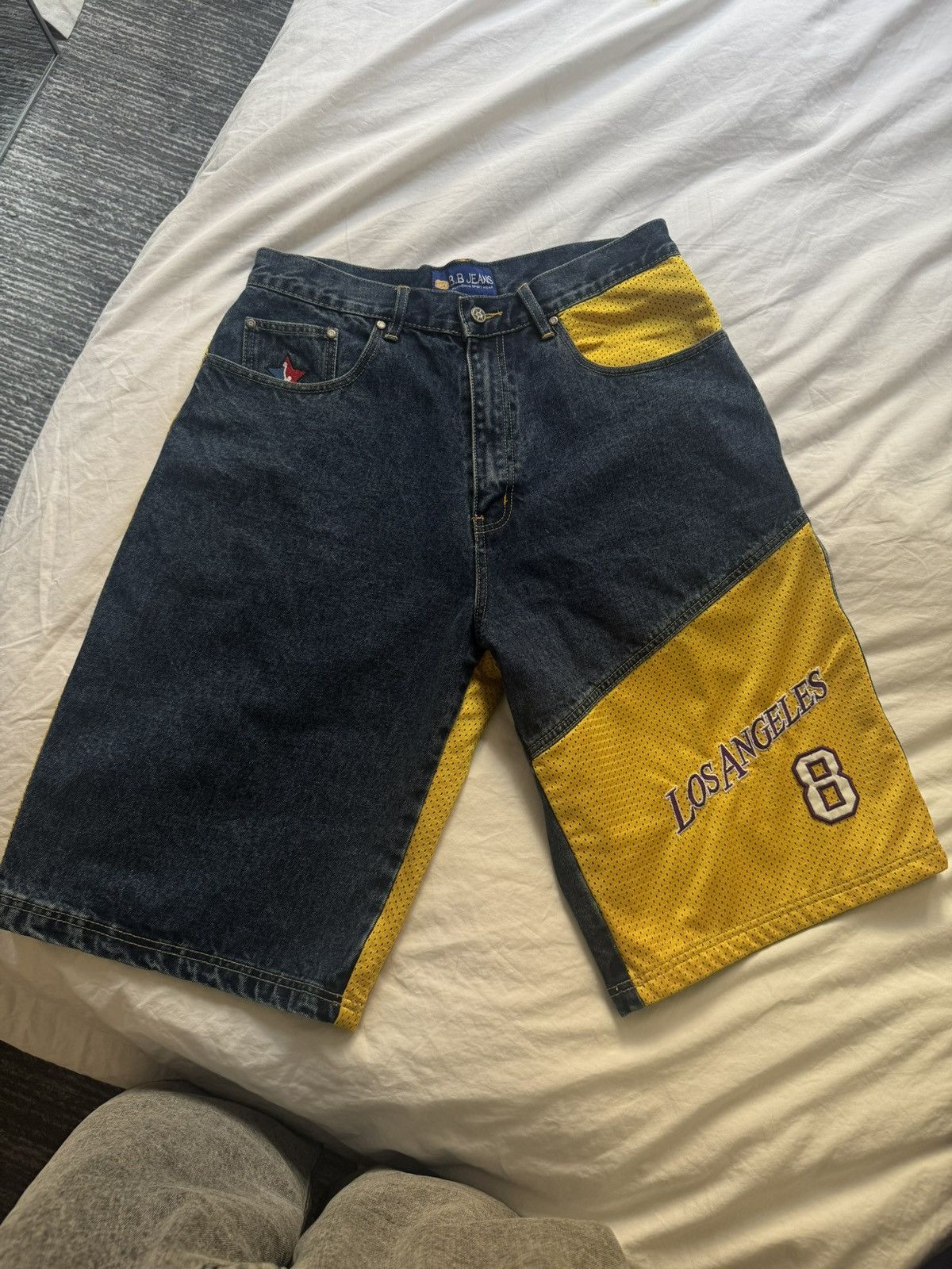 Other Lakers Kobe Jean Shorts Size US 36 / EU 52 - 2 Thumbnail