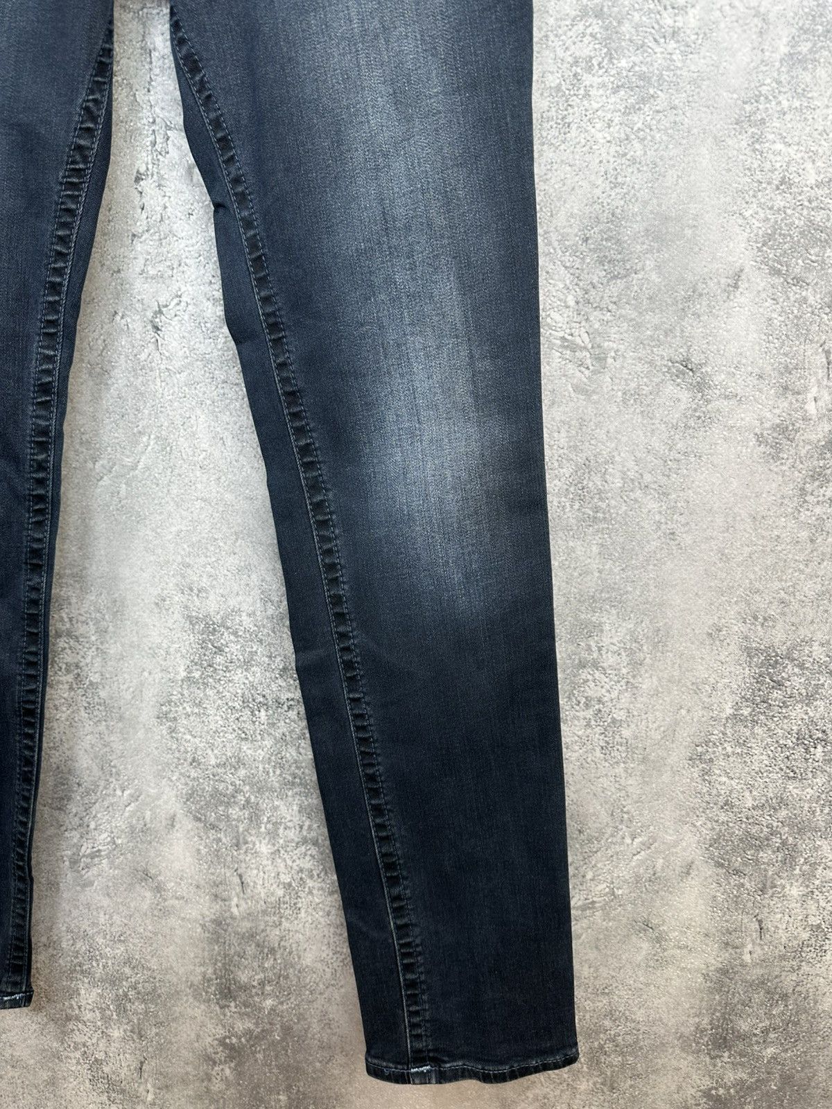 True Religion True Religion Geno Jeans Relaxed Slim Stretch Denim Pants Size US 30 / EU 46 - 7 Thumbnail