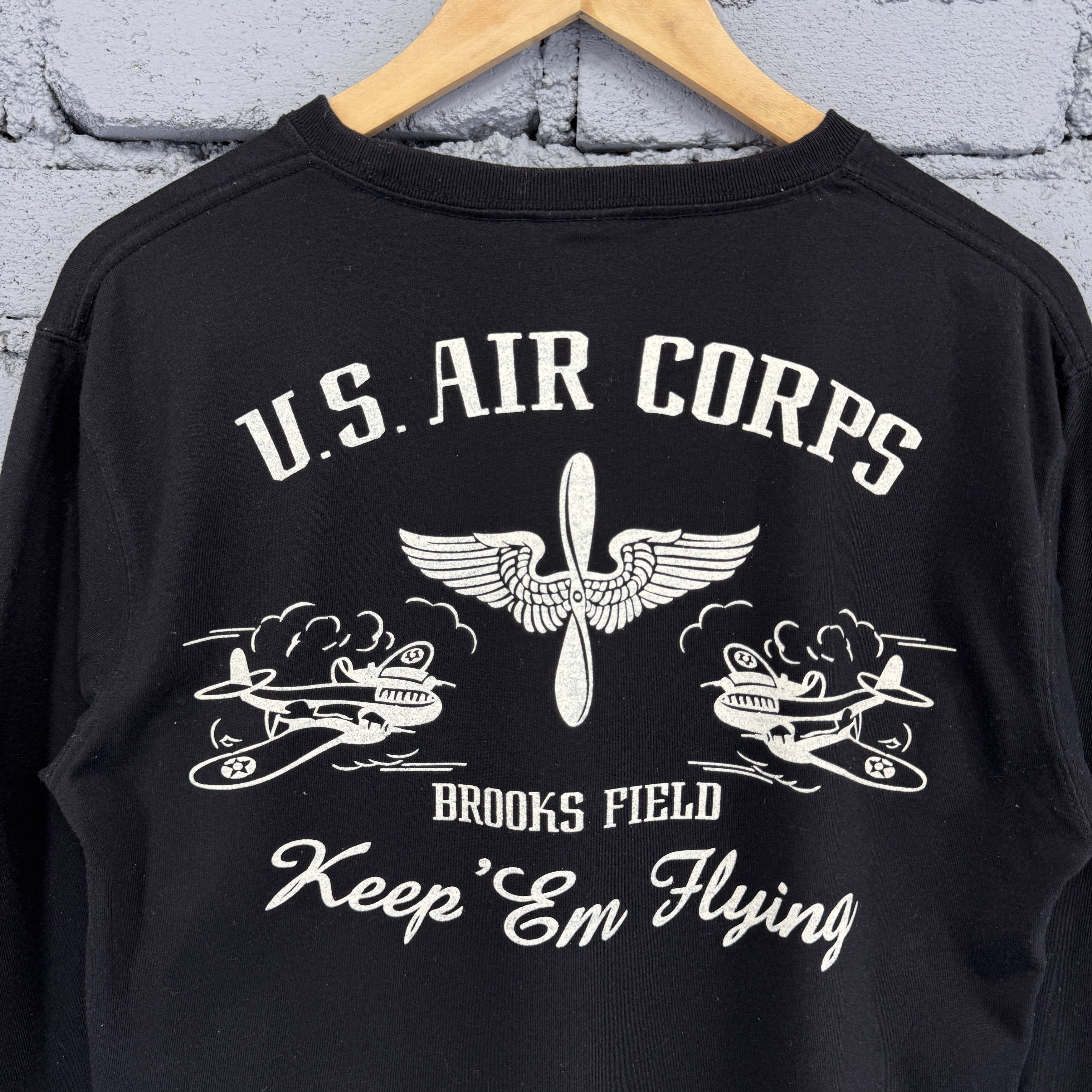 Vintage Avirex U.S. Air Corps Keep 'Em Flying Long-sleeve Tshirt Size US XL / EU 56 / 4 - 10 Thumbnail