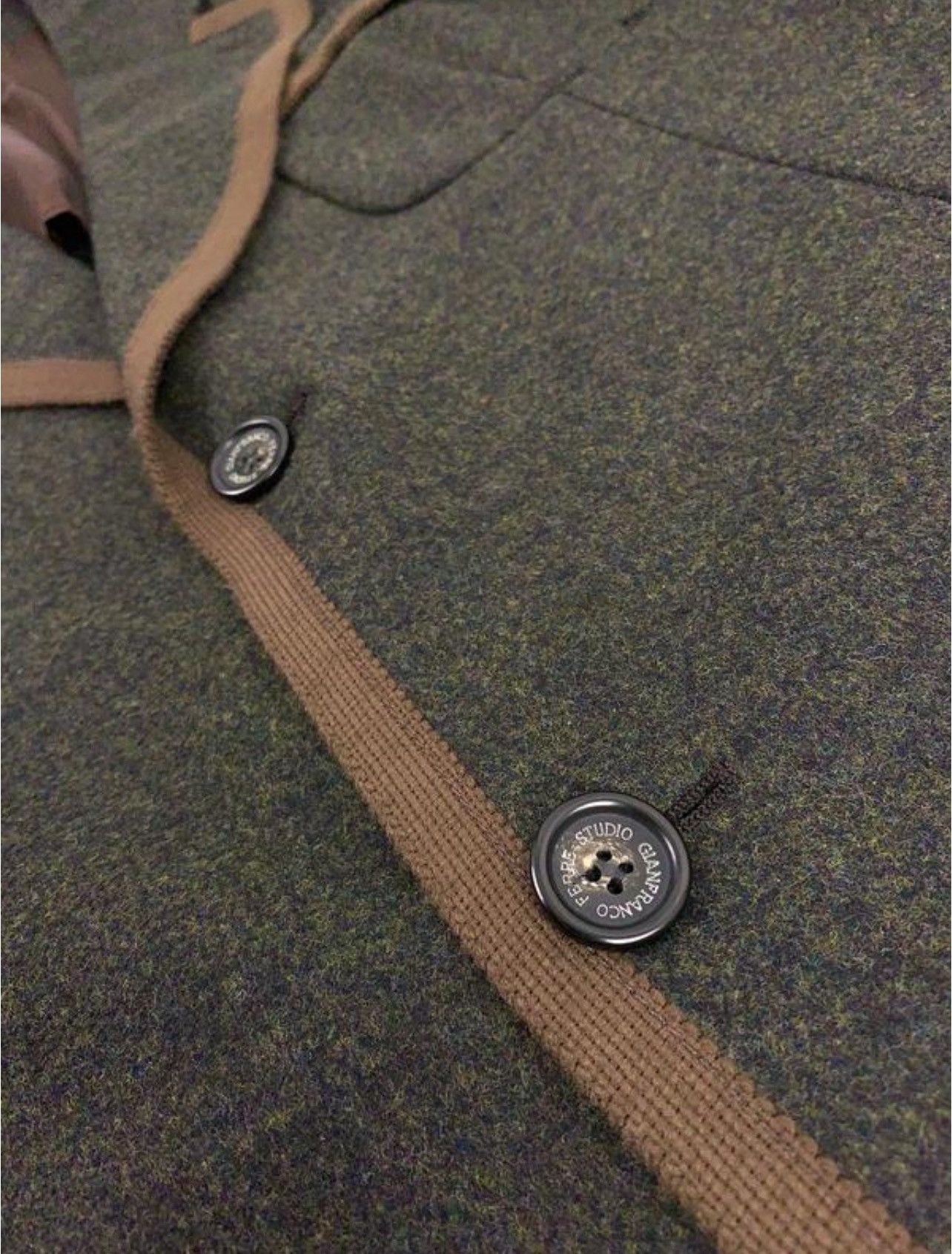 Gianfranco Ferre Men's wool jacket with buttons and pockets giafranco ferre Size US L / EU 52-54 / 3 - 6 Thumbnail