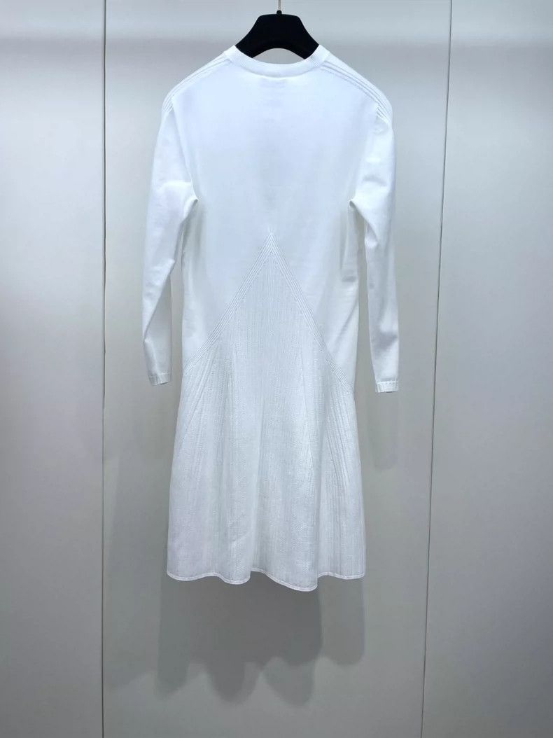 Chanel Chanel 24B knitted hollow dress 2504-Nextarrow Size XS / US 0-2 / IT 36-38 - 2 Thumbnail